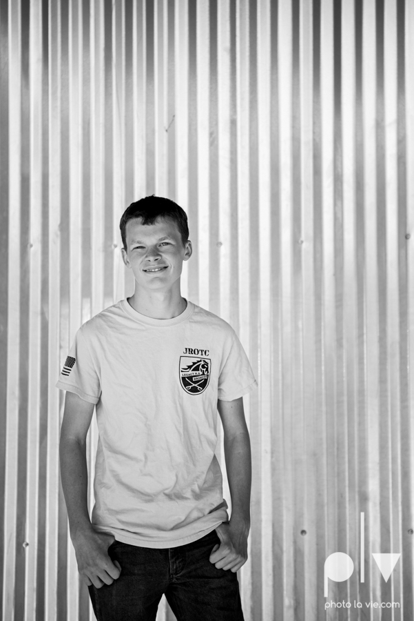 keith brothers senior portrait downtown fort worth ft worth texas tx sundance square stockyards dfw boy guy male suit boots high school business Sarah Whittaker Photo La Vie-13.JPG