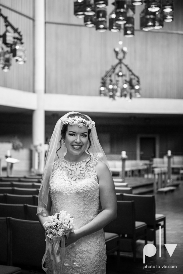 wedding photography dallas texas university of dallas irving las colinas country club mariachi Sarah Whittaker Photo La Vie-13.JPG