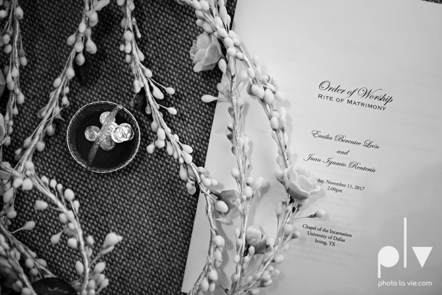 wedding photography dallas texas university of dallas irving las colinas country club mariachi Sarah Whittaker Photo La Vie-17.JPG