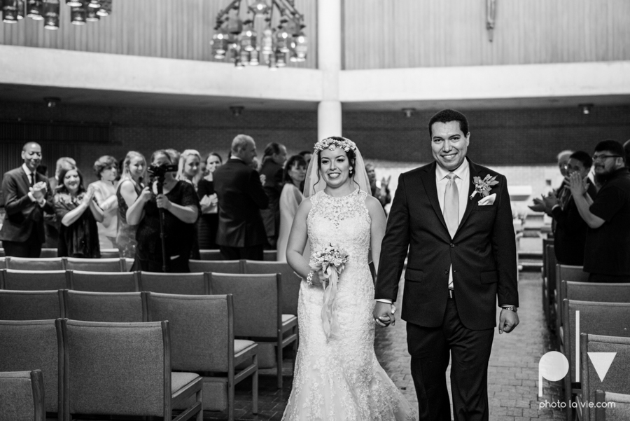 wedding photography dallas texas university of dallas irving las colinas country club mariachi Sarah Whittaker Photo La Vie-26.JPG