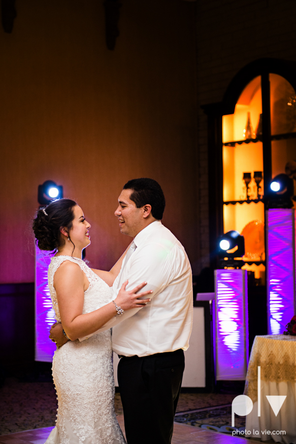 wedding photography dallas texas university of dallas irving las colinas country club mariachi Sarah Whittaker Photo La Vie-53.JPG