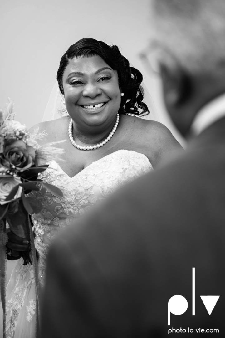 2024_Cynthia_JT_indianapolis-wedding-indiana-midwest-northcitychurch-p30-photographer-spring-sarahwhittaker-photolavie-blog-6.jpg