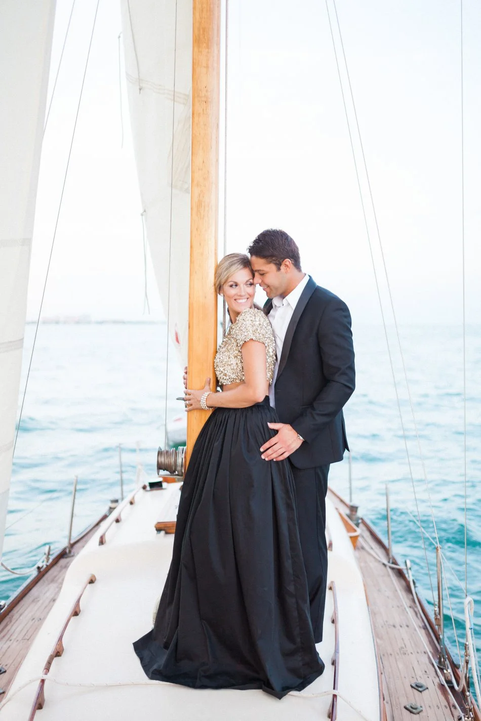 naples-luxury-sailing-engagement-photography-nautical-sailboat-engagement_1055.jpg