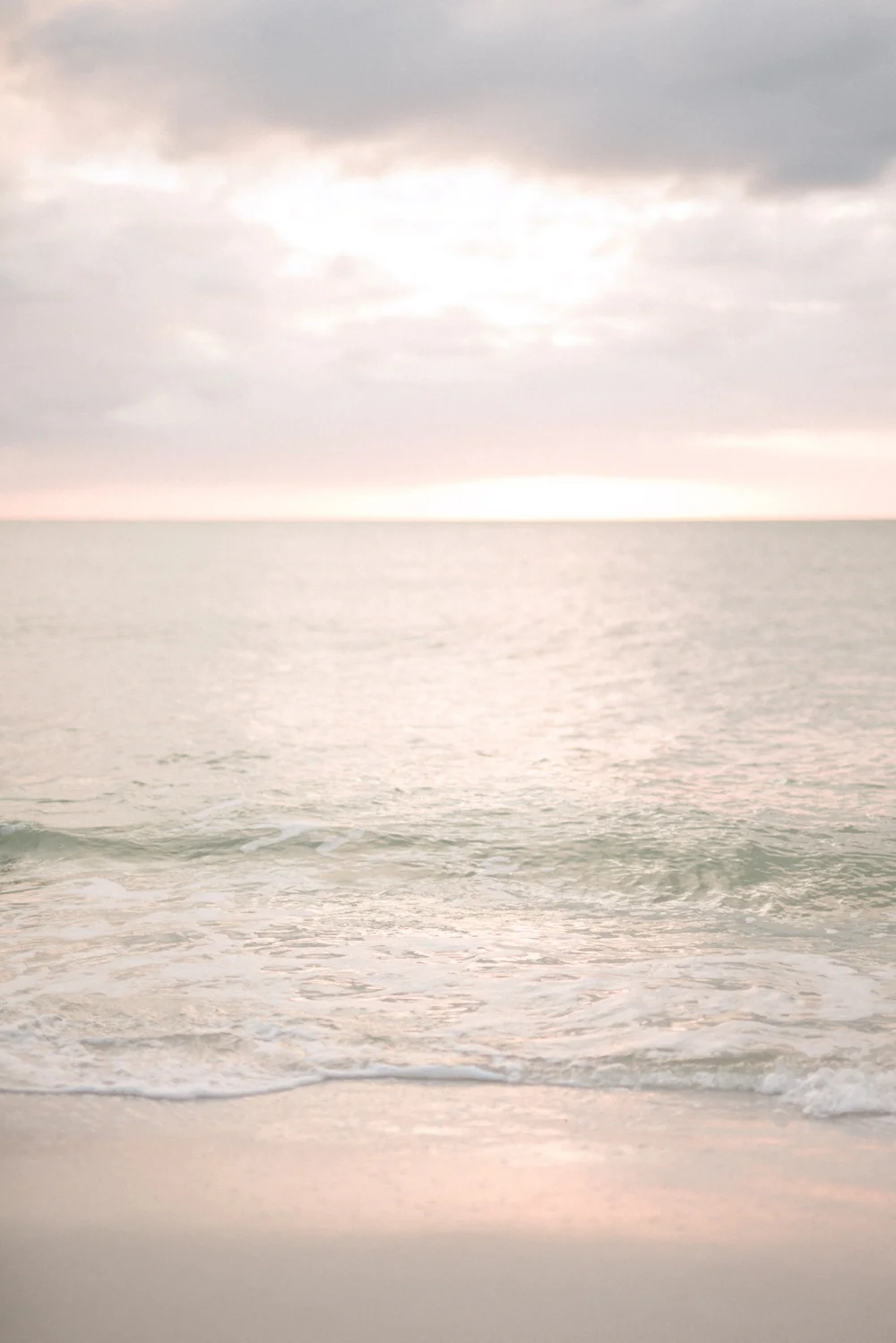 Naples_Wedding_Photograper_ Intimate_Wedding_0951.jpg