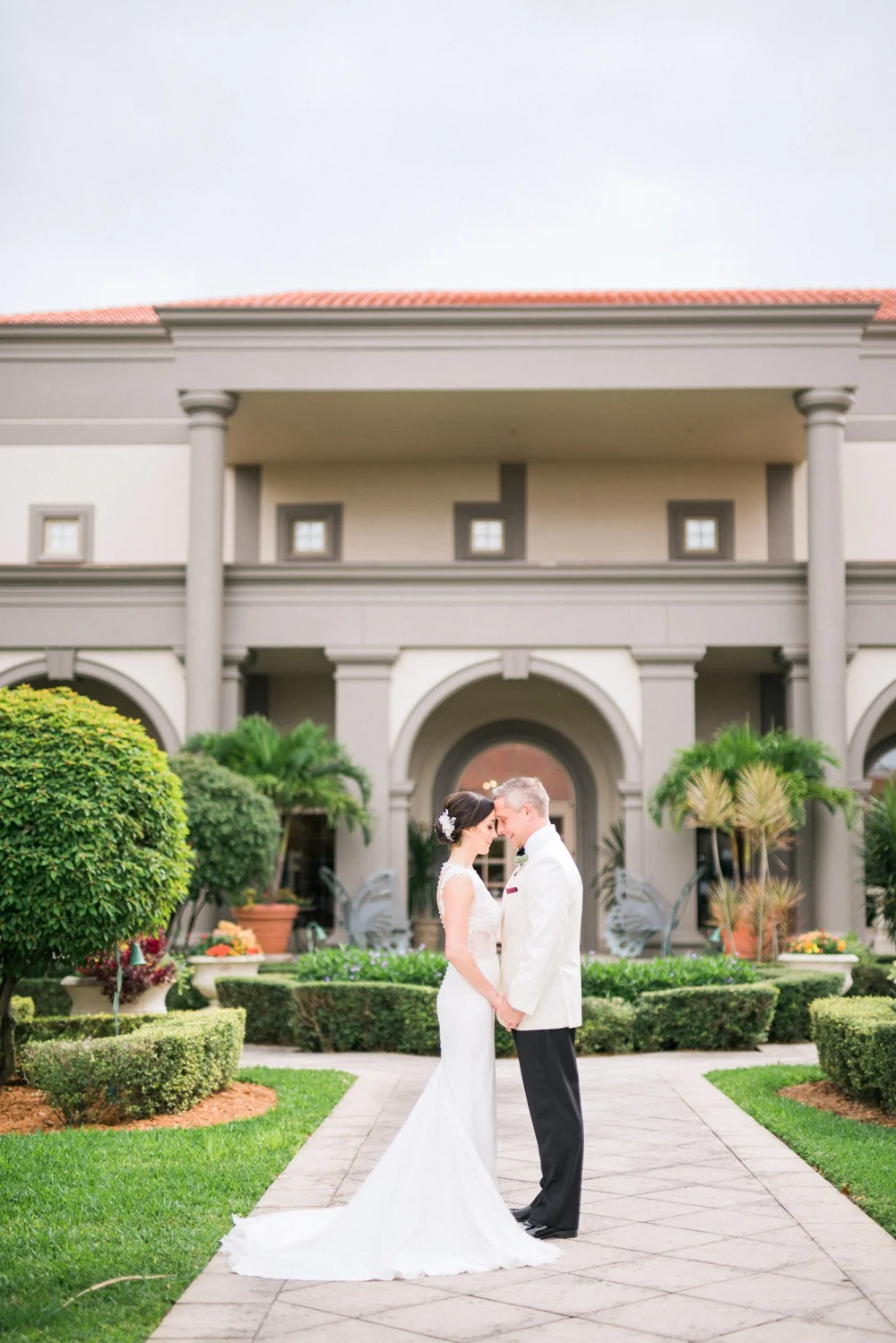 Naples_Wedding_Photograper_ Intimate_Wedding_0906.jpg