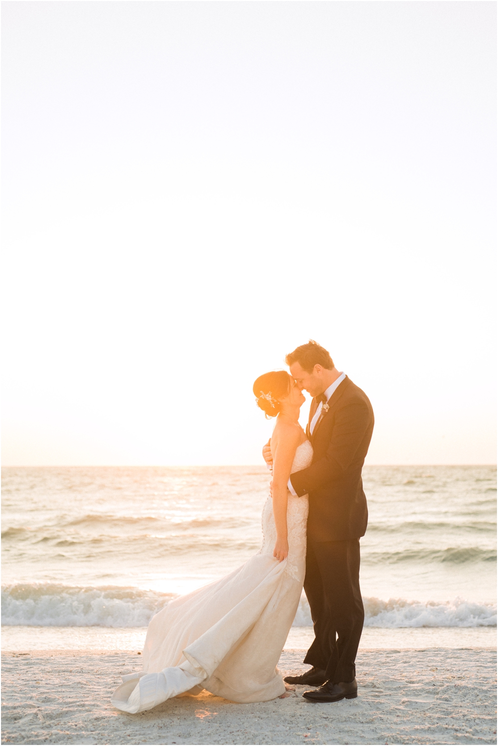 Marco_Island_Florida_Wedding_Photographer_JW_Marriott_0128.jpg