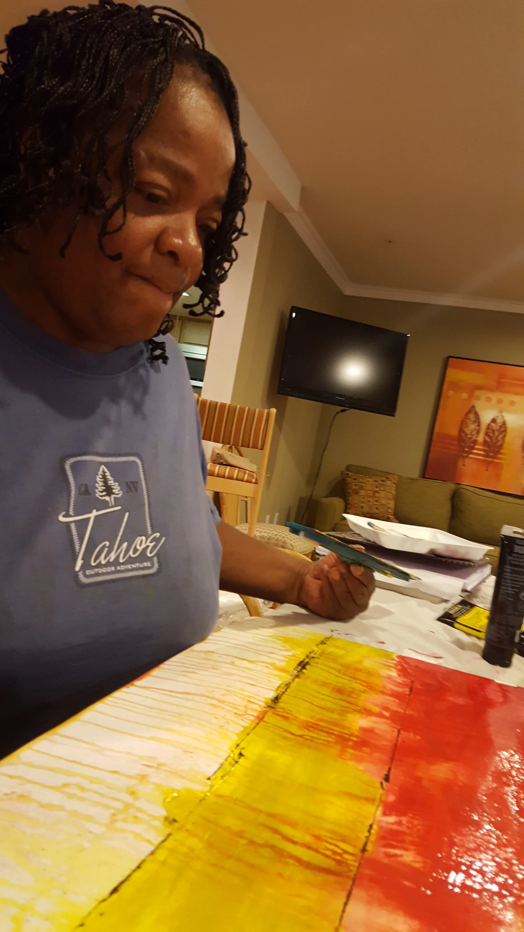 Sharonda dives in to experiment with her newly learned techniques.