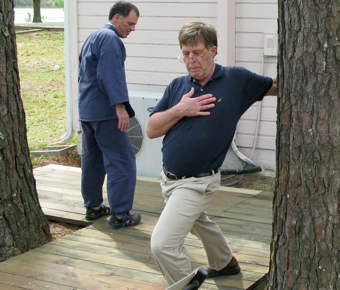 Bruce preparing for sesshin.