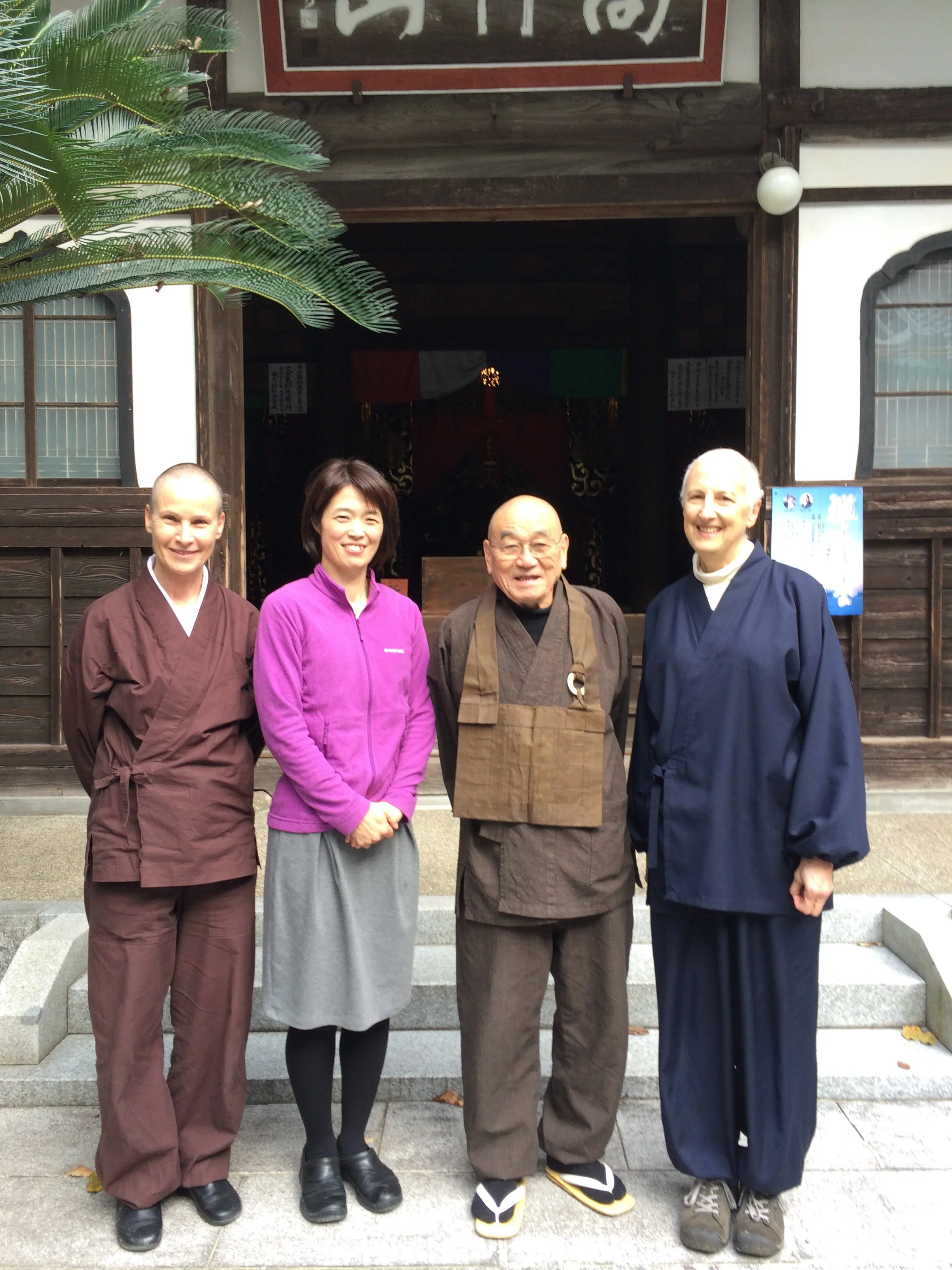 Abbot Gaelyn, Kumi-san, Hoitsu Roshi, Meiya Wender