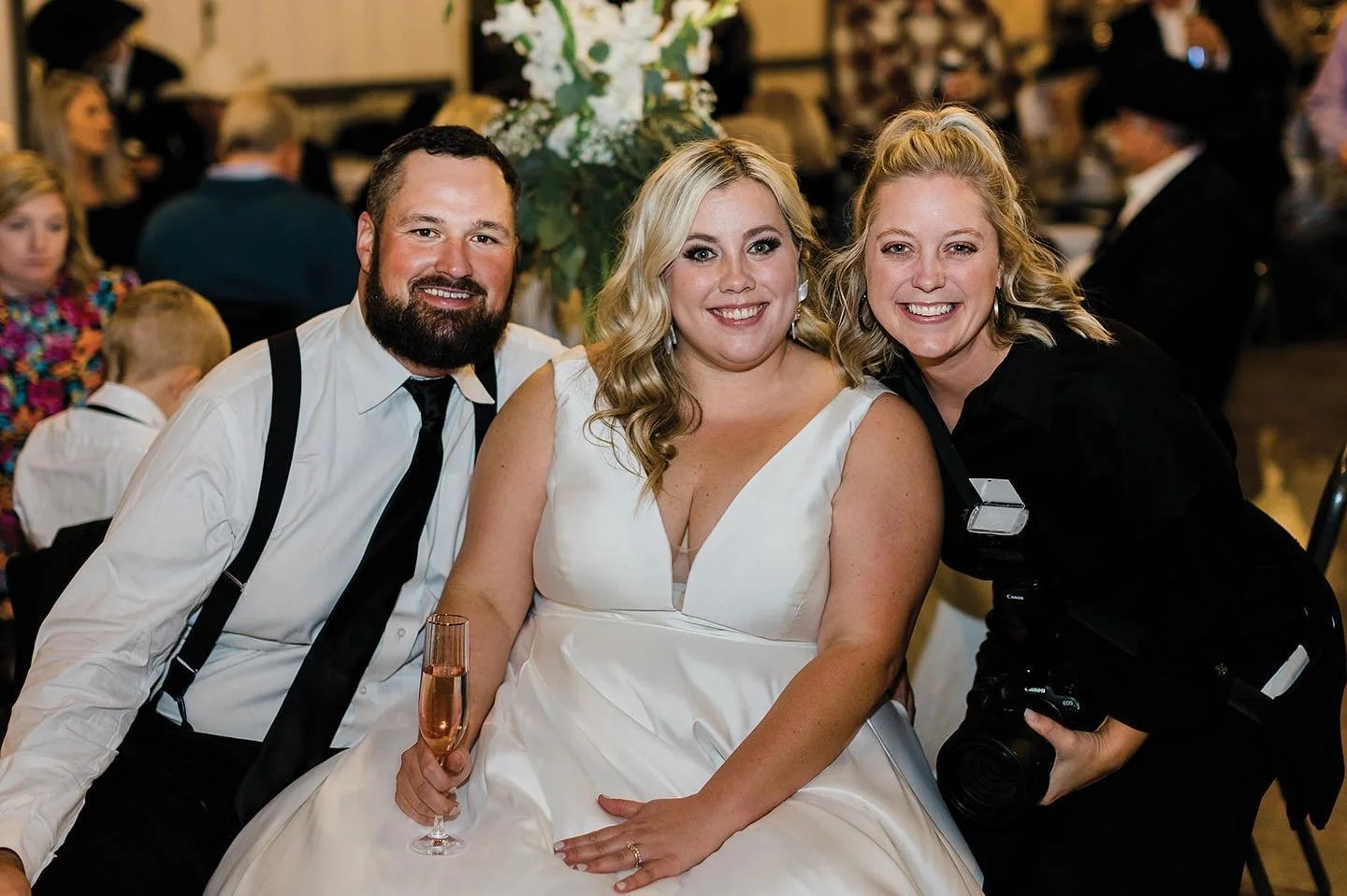 It&rsquo;s been a minute since I&rsquo;ve posted on this account thanks to the busyness of Fall family photos but shout-out to @holmesontheranch for throwing such a beautiful and sweet wedding in Nocona, TX. More pics to come!