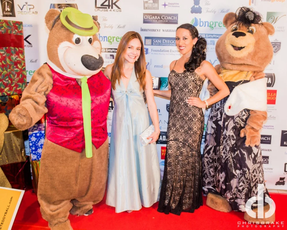 Chris_Brake_Teddy_Ball_ 2015-065.jpg