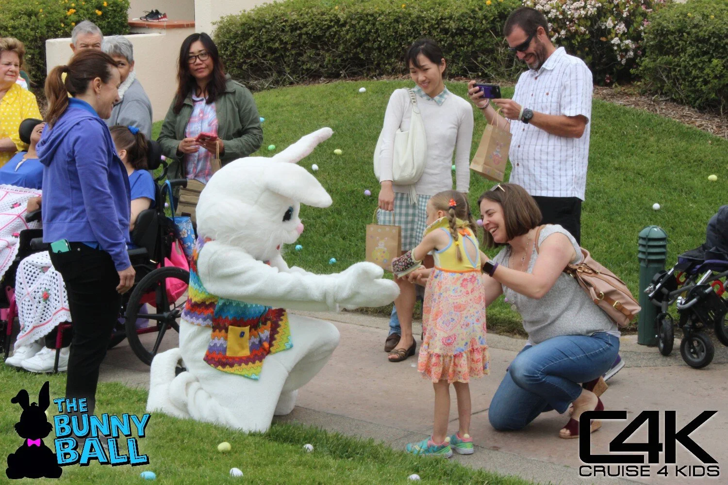 Bunny-Ball-2018-Easter-Seals- 68.jpg