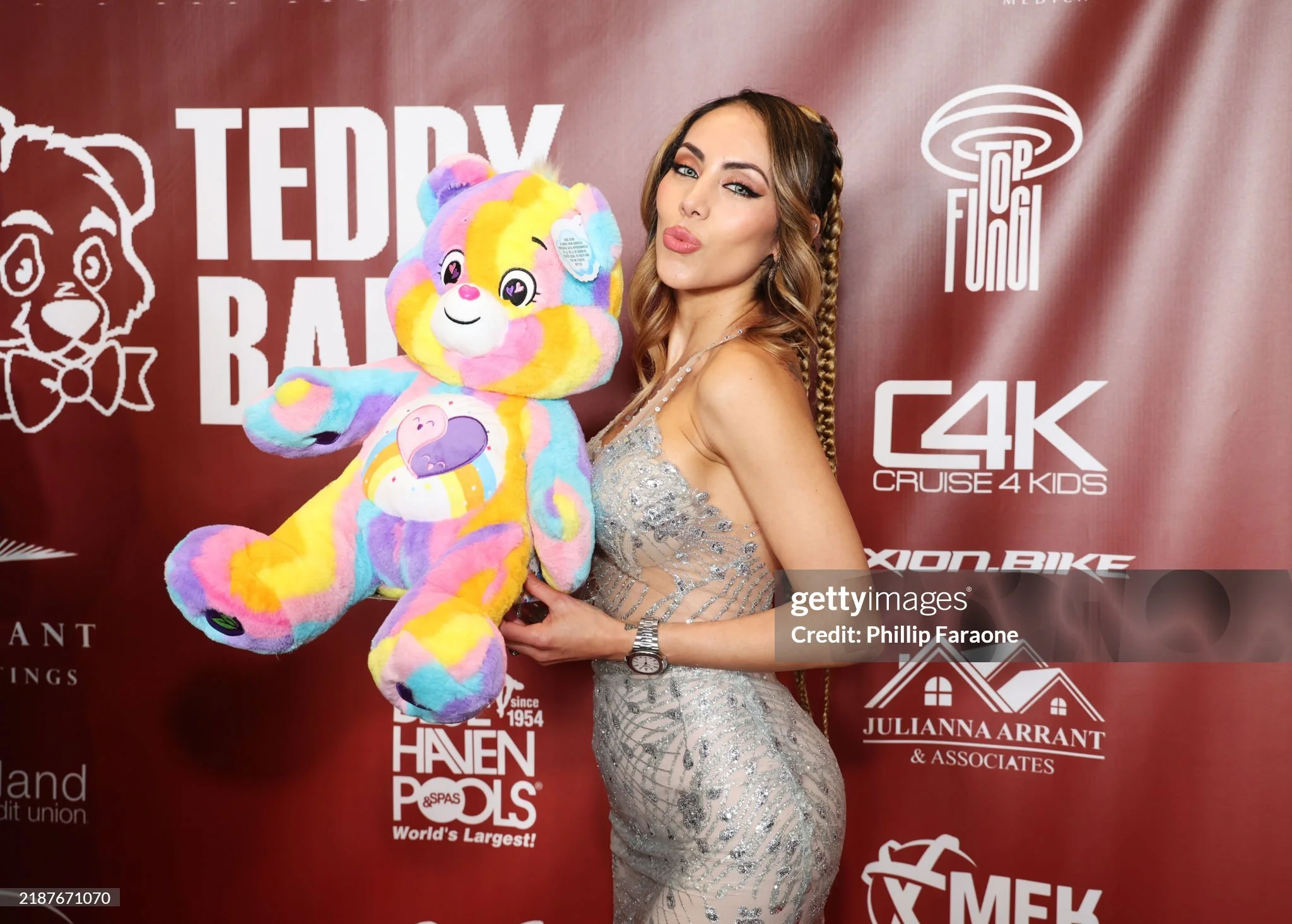 Getty Images Teddy Ball 2024 - Esther Anaya 3.jpg
