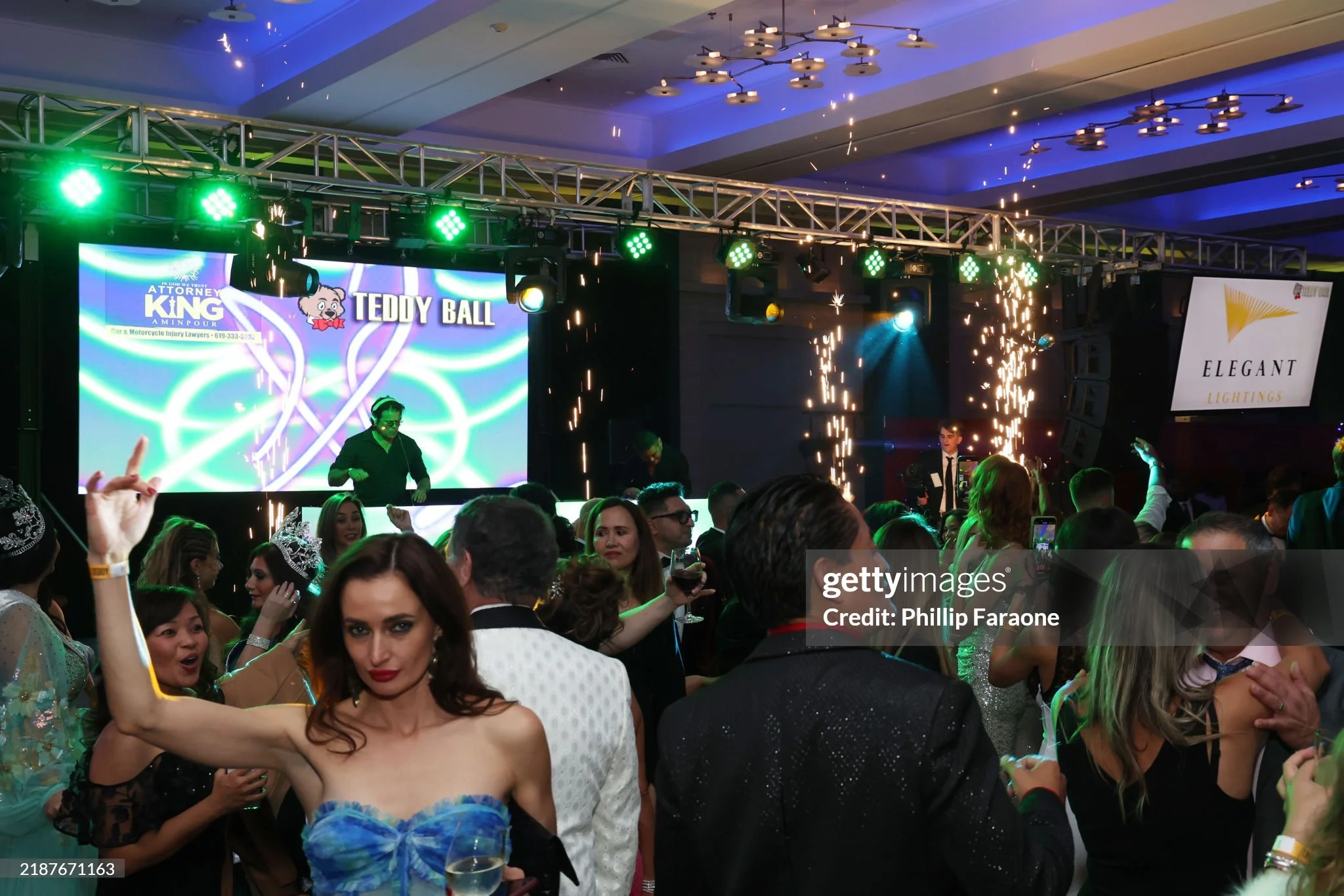 Getty Images Teddy Ball 2024 - Steve Castro Dance Floor.jpg
