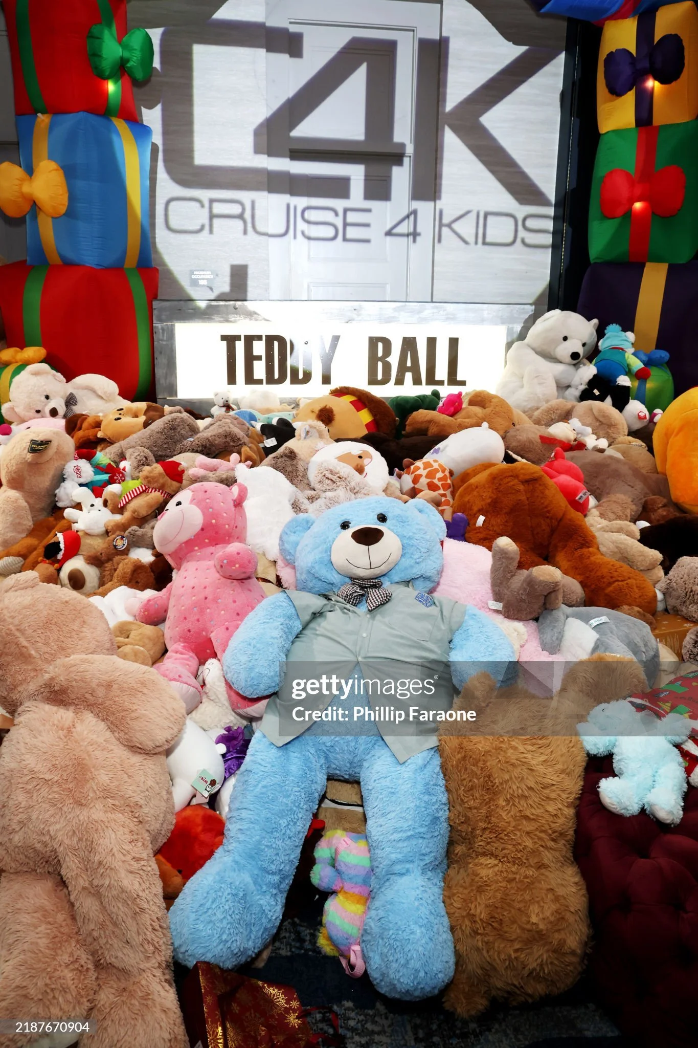 Getty Images Teddy Ball 2024 - Teddy Pitt 2.jpg