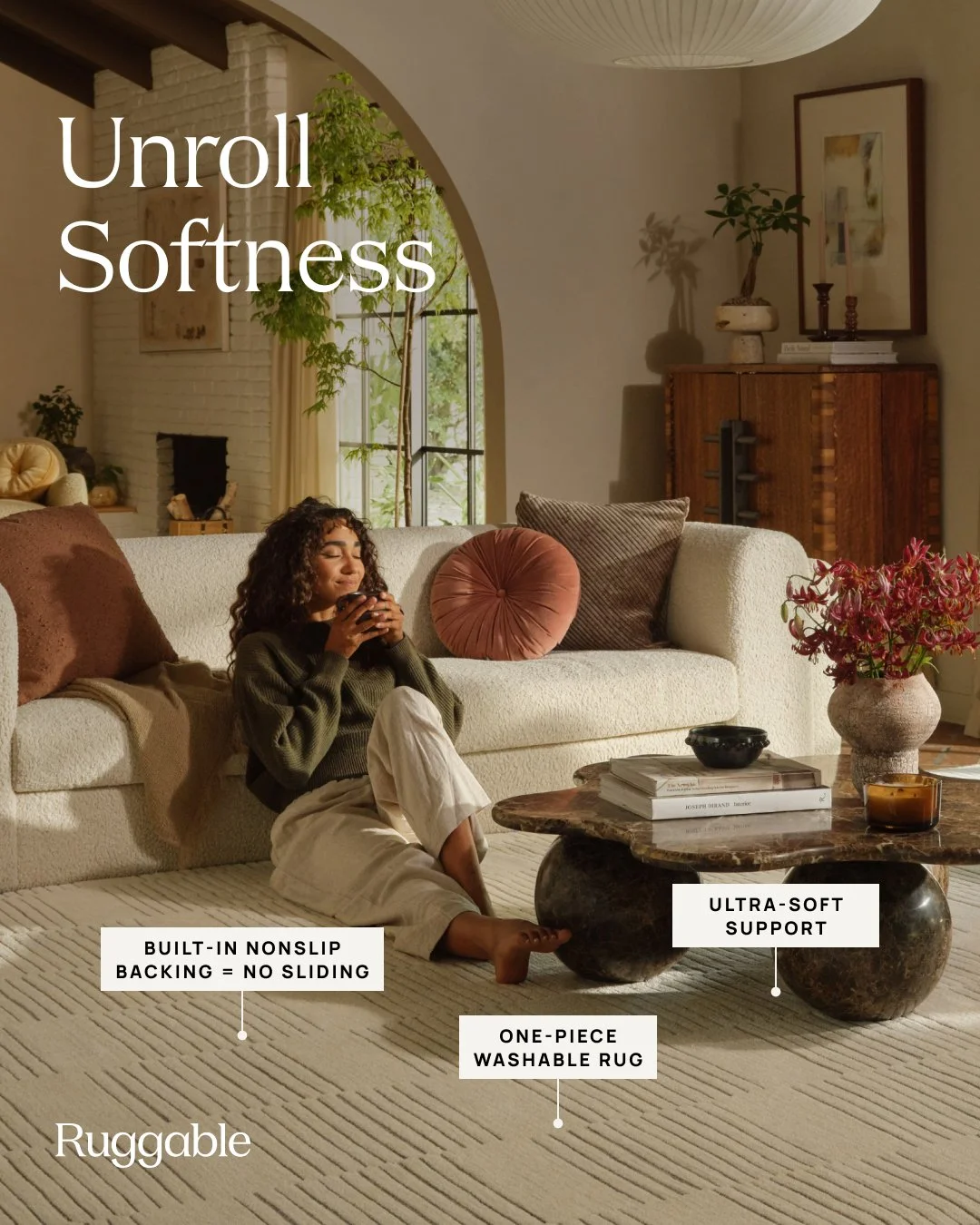 FB-Ads-The One Plush Room Shots with Callouts Statics 40-US-LK.jpg