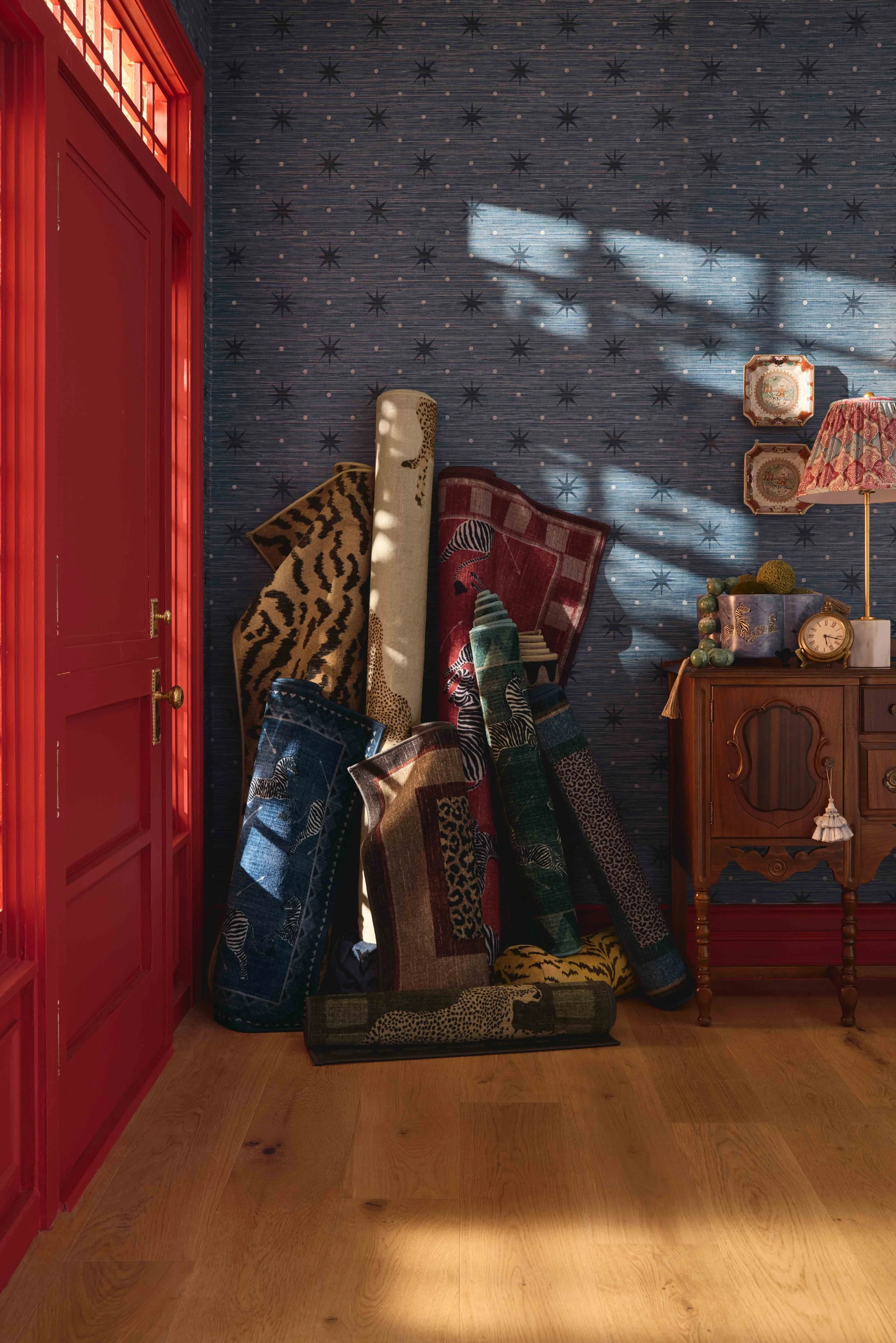 2510SCAL-0173_ROLLED RUGS.jpg