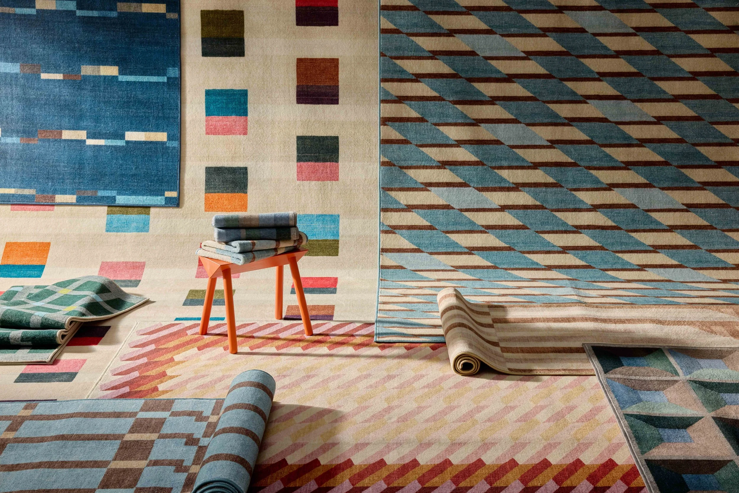 ROOM S-2602MODE-HAL-0949_EDITORIAL LAYERED RUGS.jpg