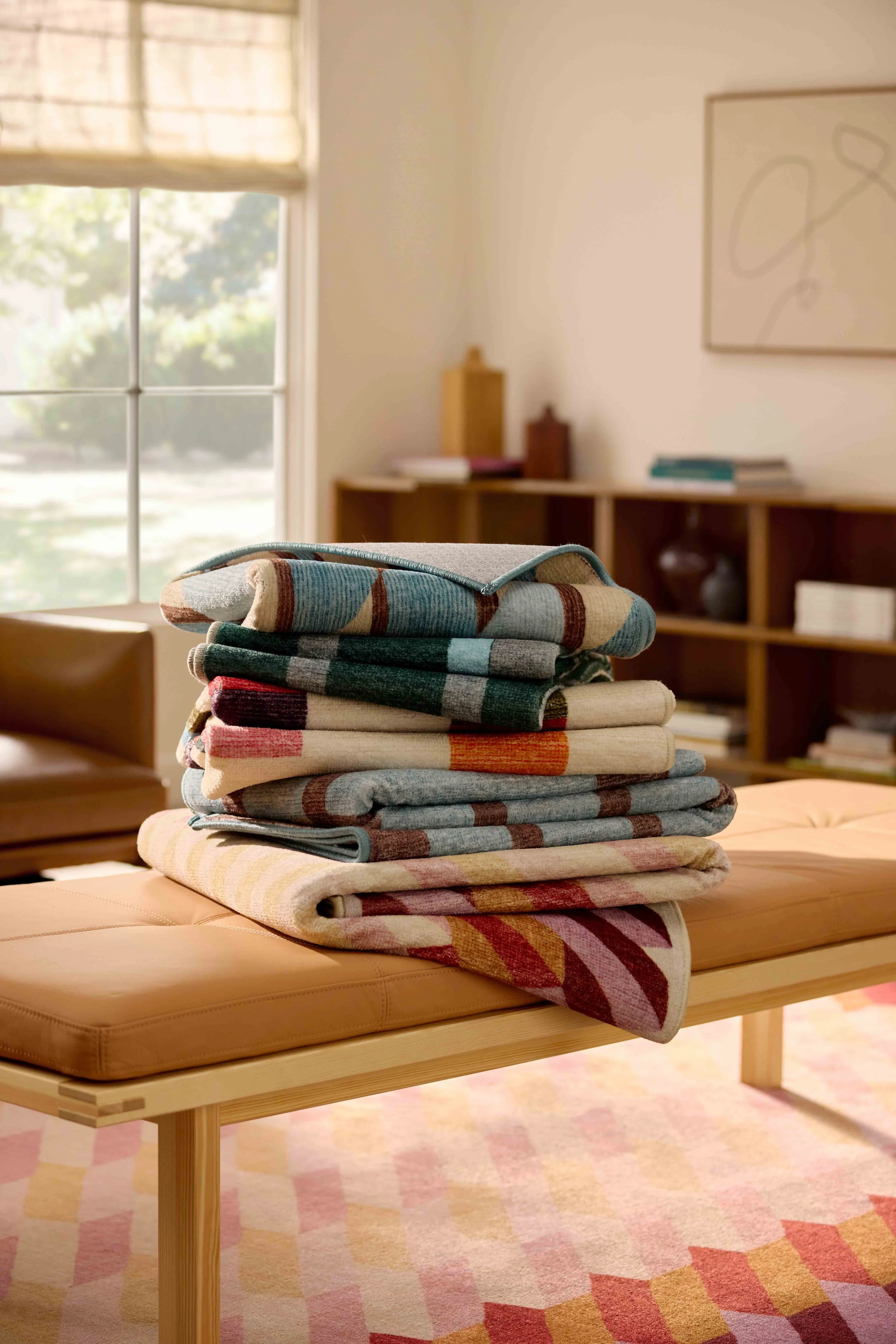 ROOM S-2602MODE-LVR-0689_RUG STACK.jpg