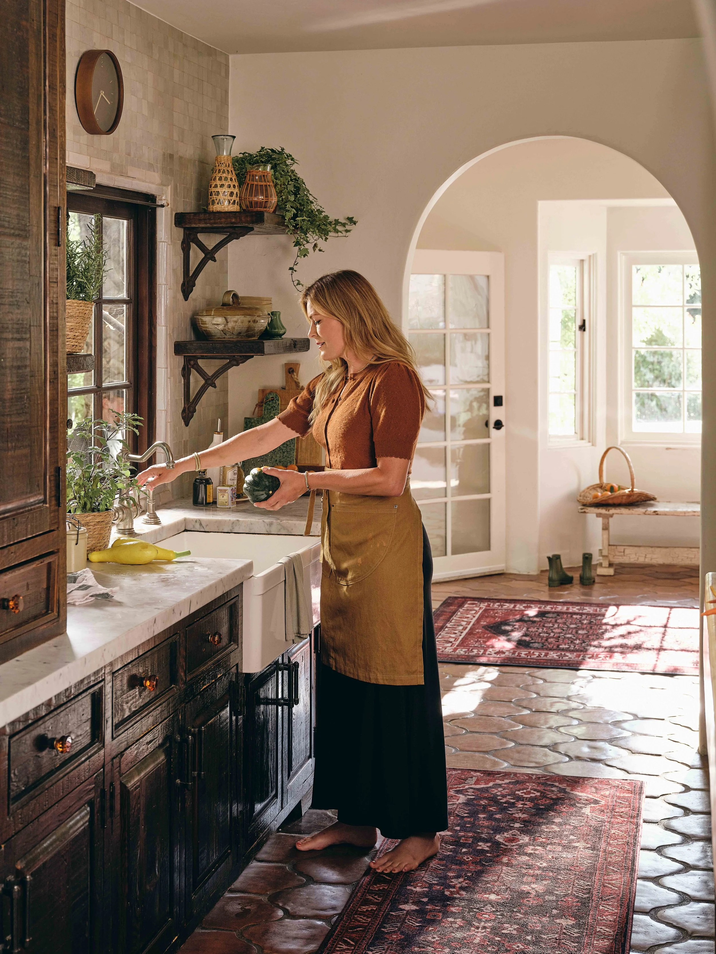 250729HOST_1275_Kitchen_lp_v4.jpg