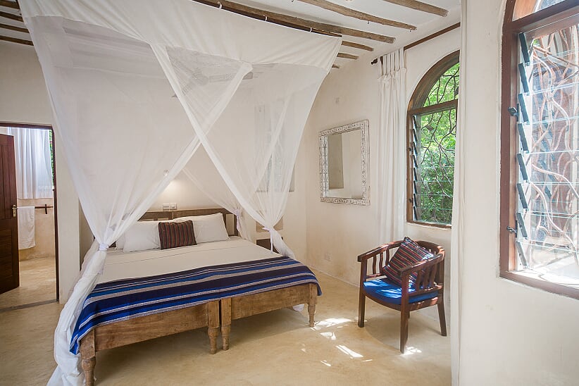 Ground fl rear bedroom (529 of 56).jpg