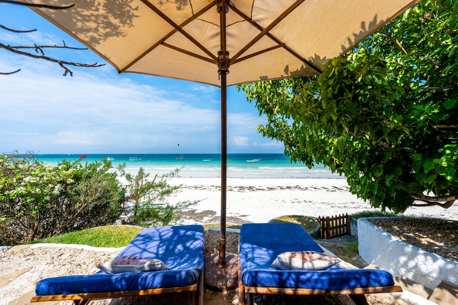 0067-Tequila Pool Cabana 2026-_A7V1940-HDR.jpg