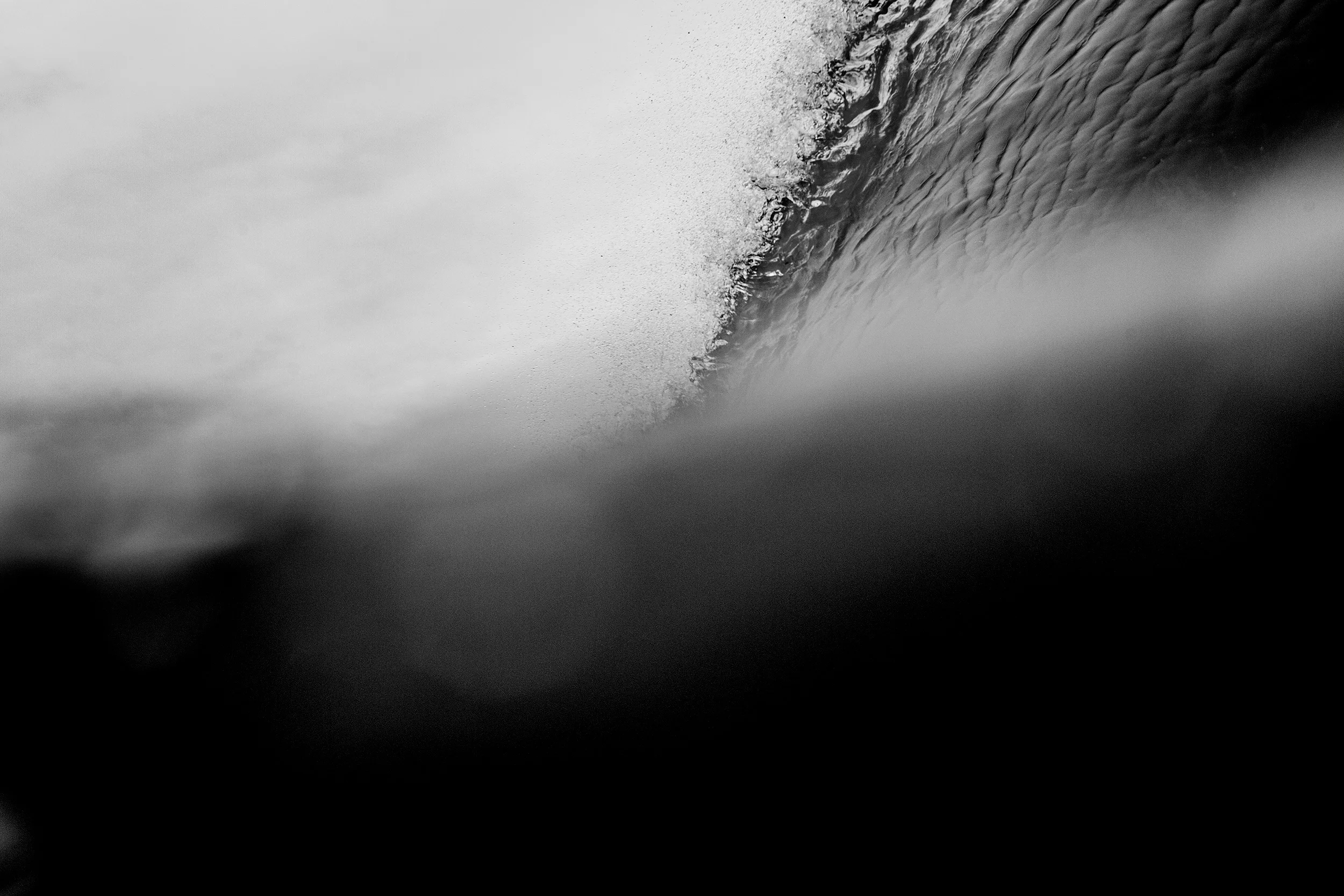 UltraFroth_ripDM-8720_BW.jpg