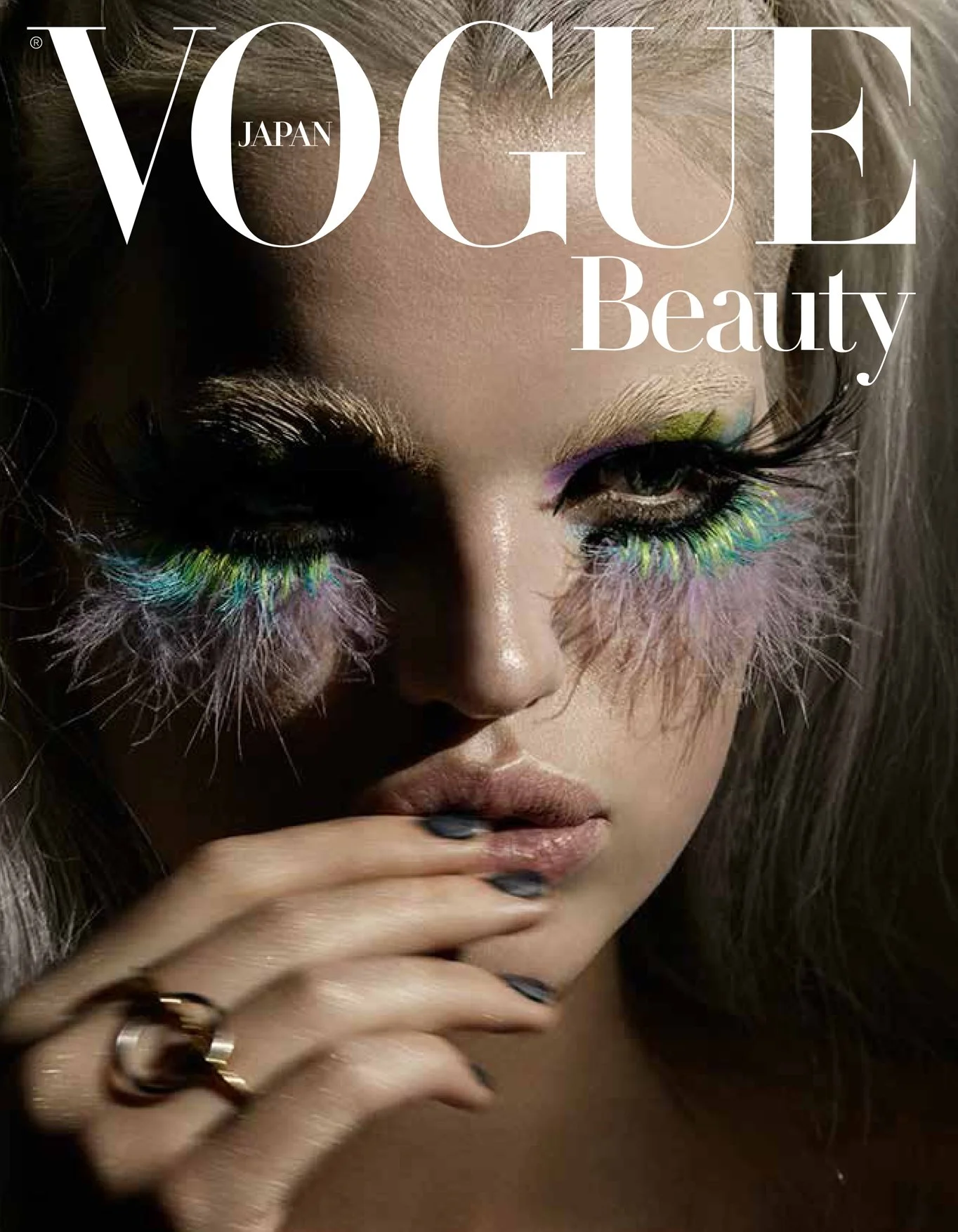 VOGUE.JAPAN.2B.jpg