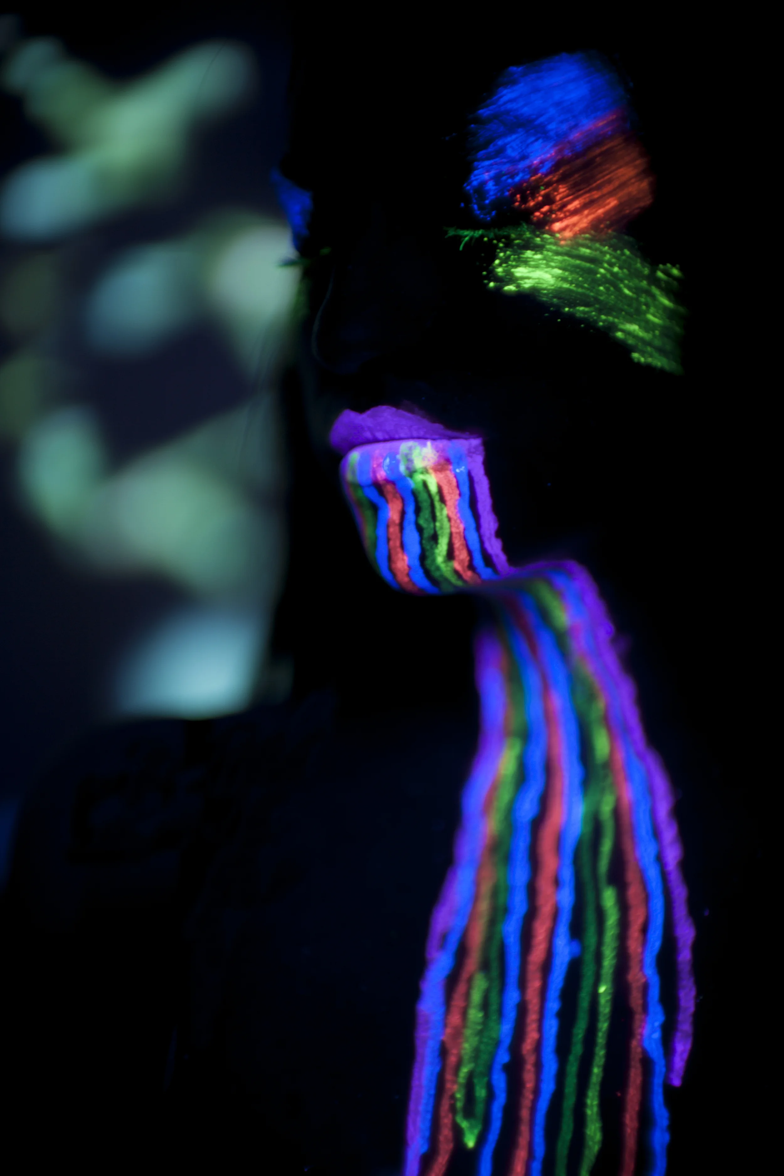 blacklight4.jpg