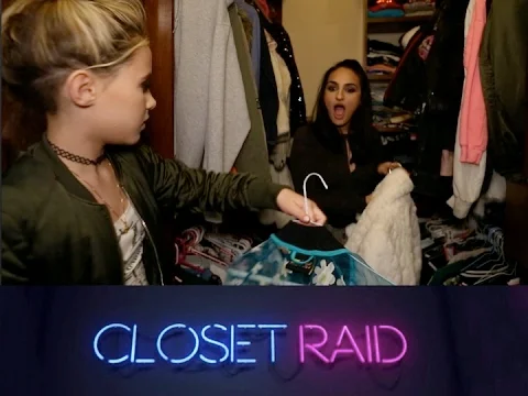 Alabama Barker - Closet Raid