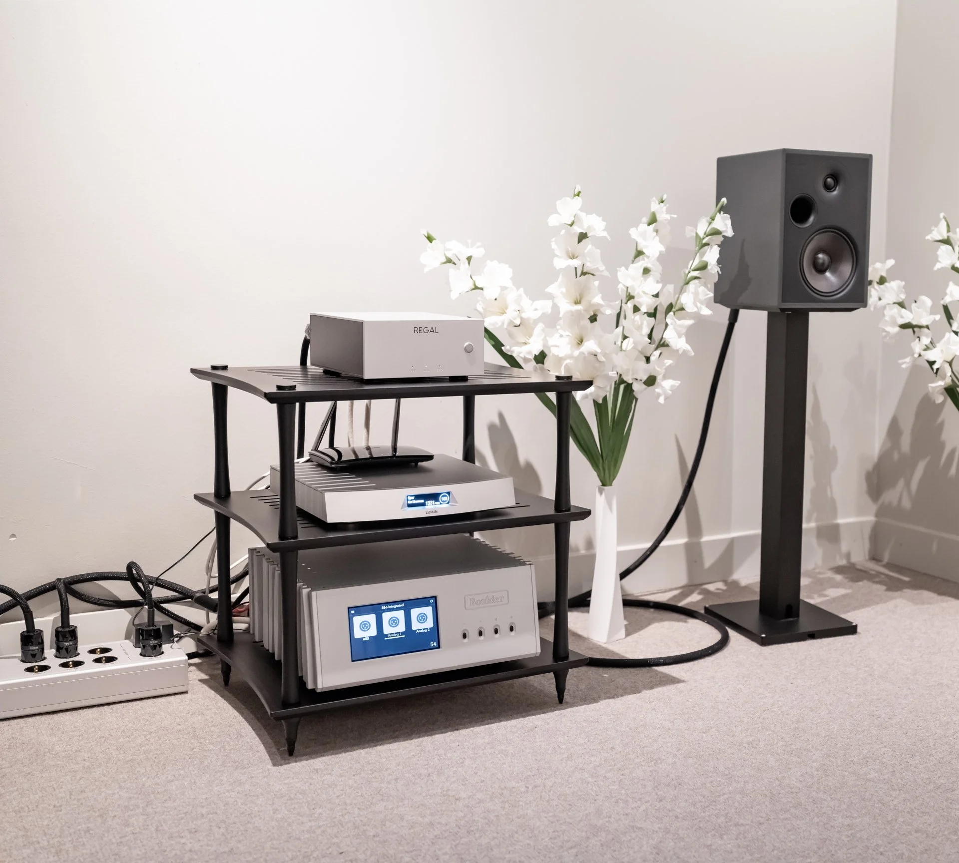 Alumine Two : Part Time Audiophile Best Bookshelf Speakers