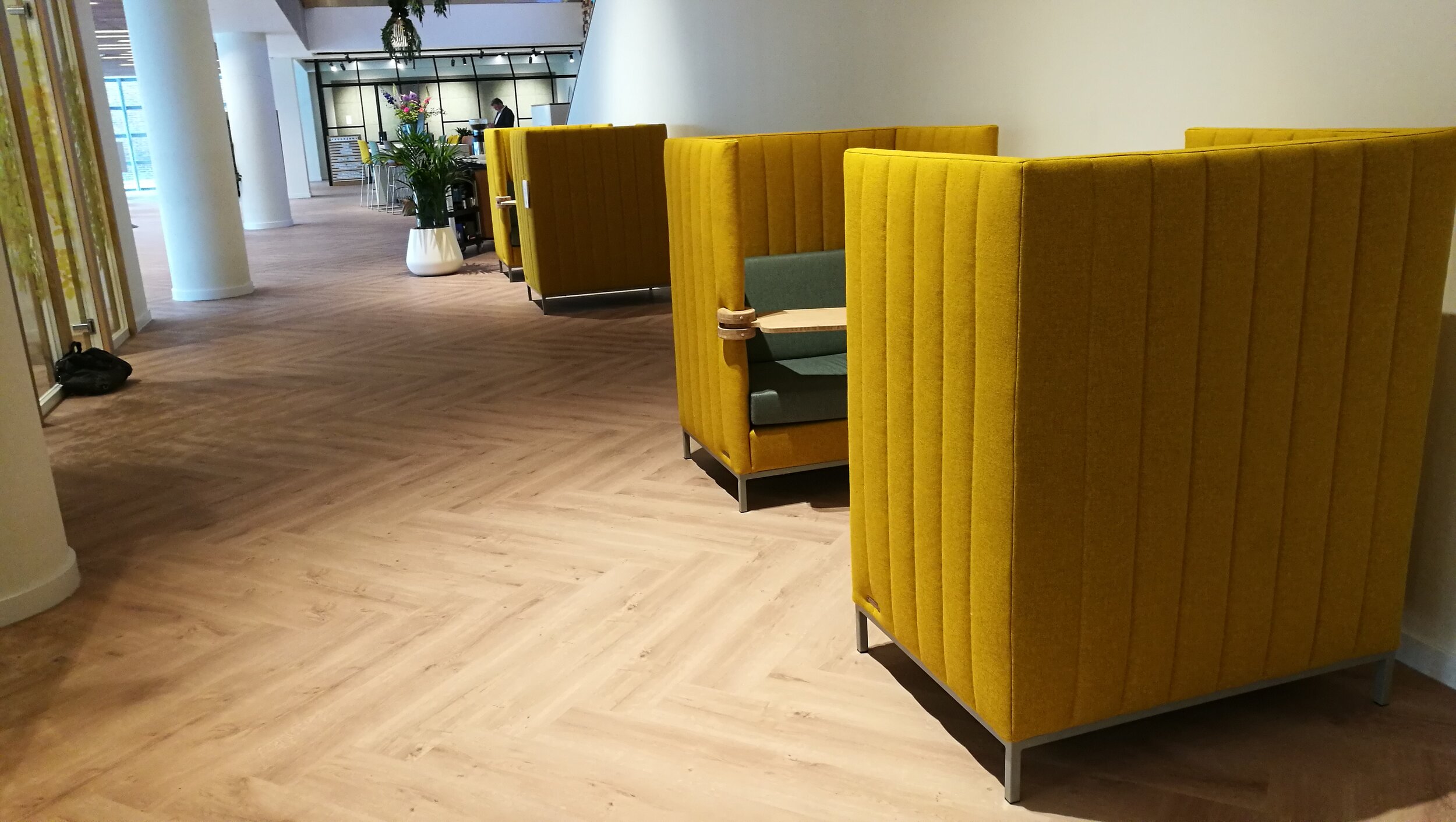 Luzon Extra Large with table, ABN Amro Eindhoven
