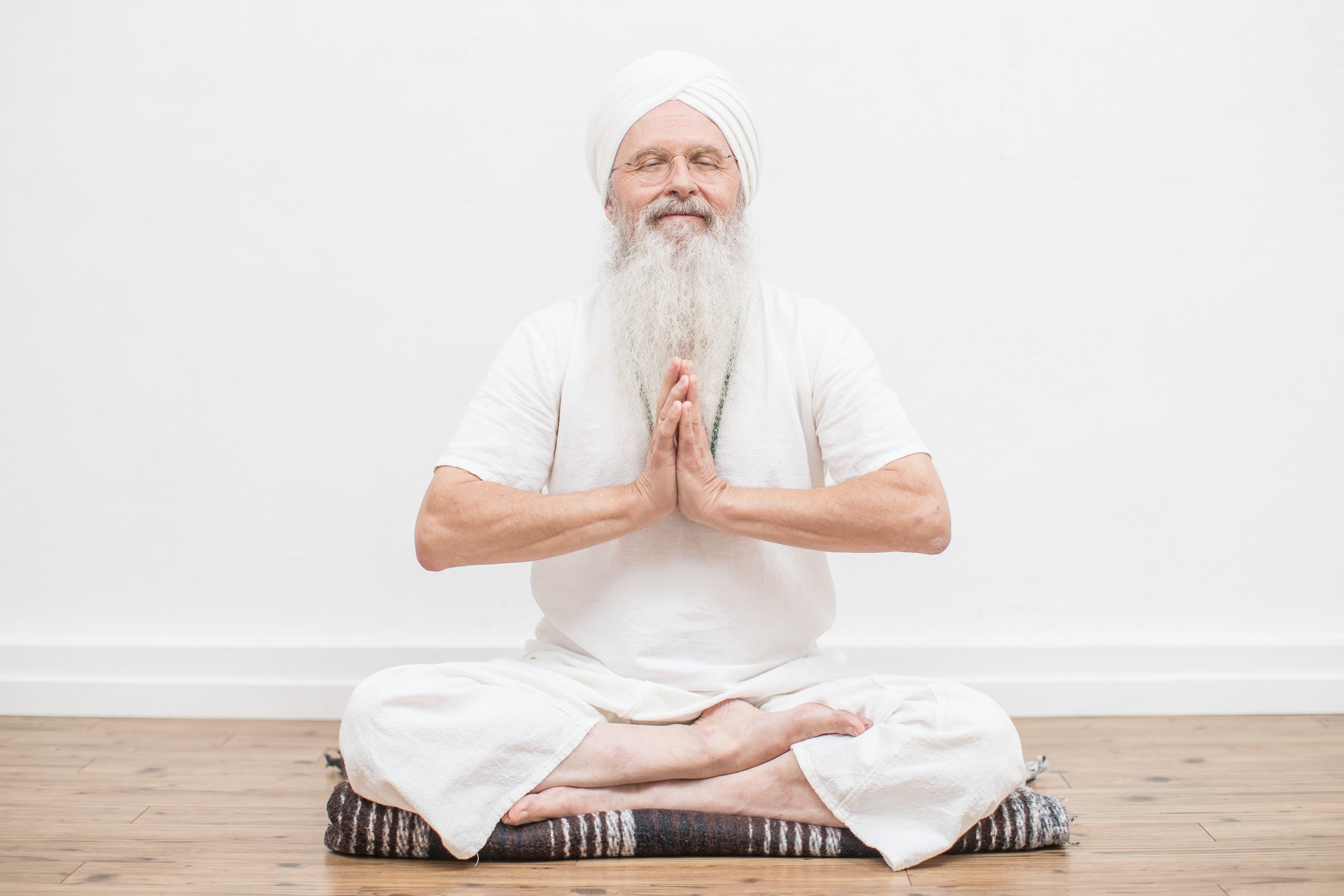 rebirthing yogi bhajan