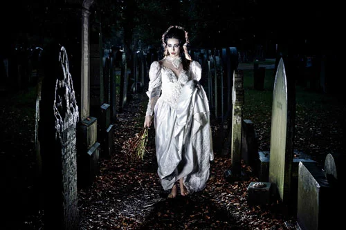 vampire-facial-cheshire-1302121213.jpg