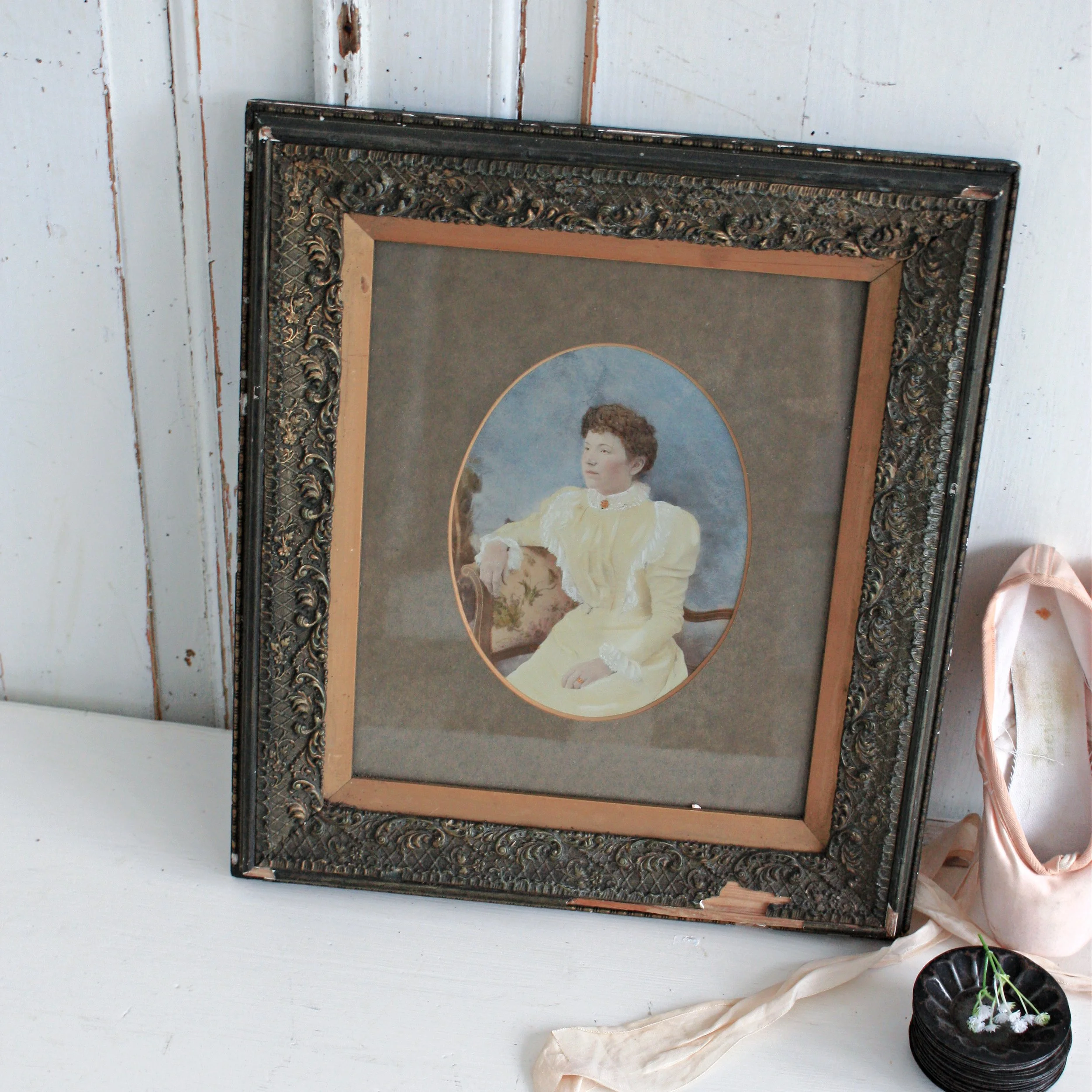 Large Antique Glazed Photo Frame of a Victorian Lady, Gold Gesso