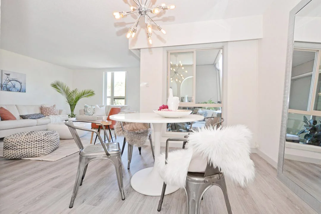 Professionally renovated, designed and staged by the team at www.Kiteke.ca