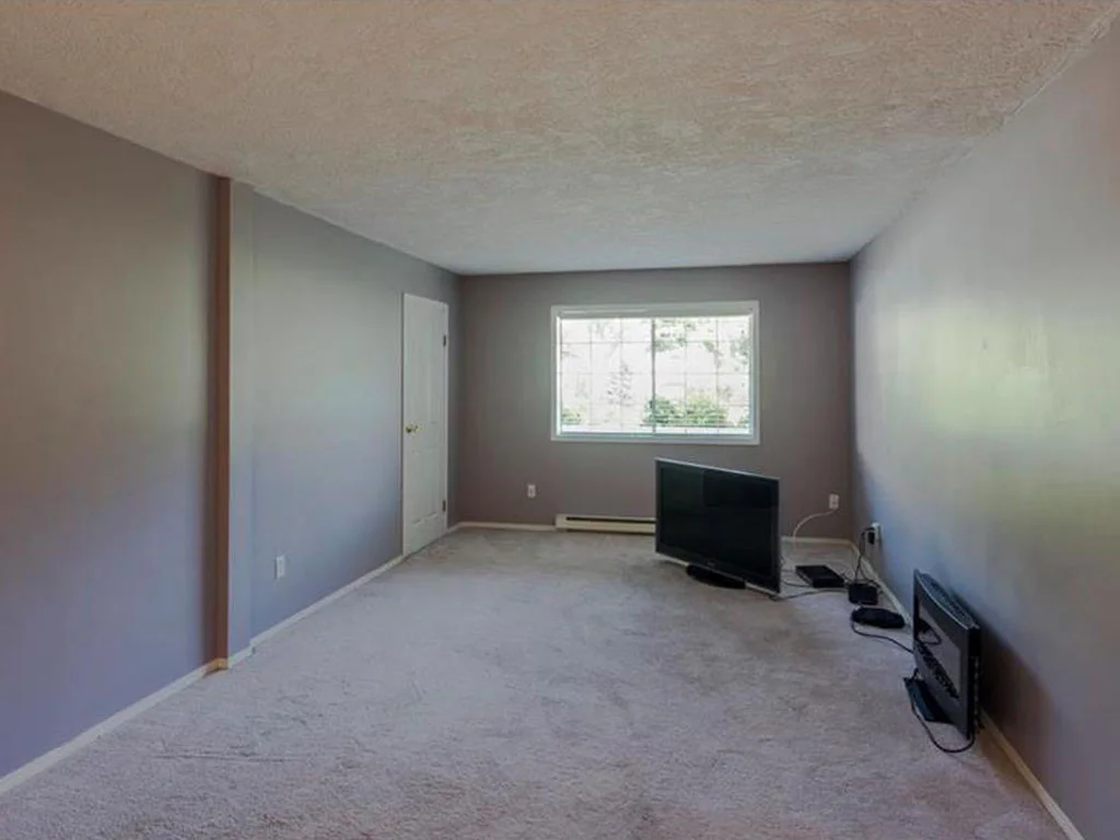 livingroom.jpg