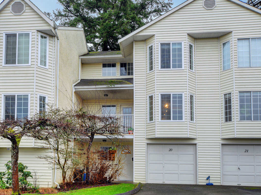 Sold 20-3993 Columbine Way