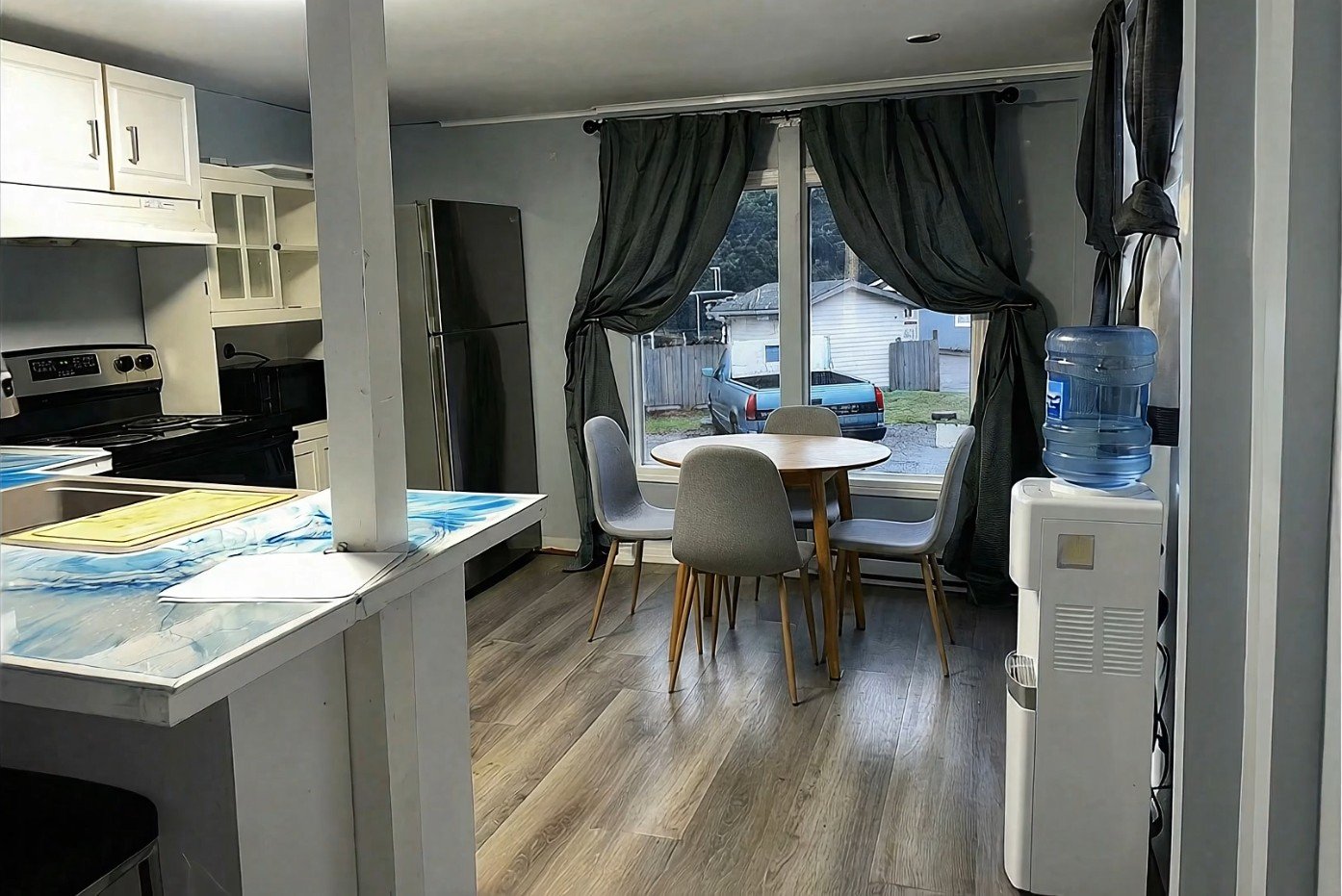 Kitchenette.jpg
