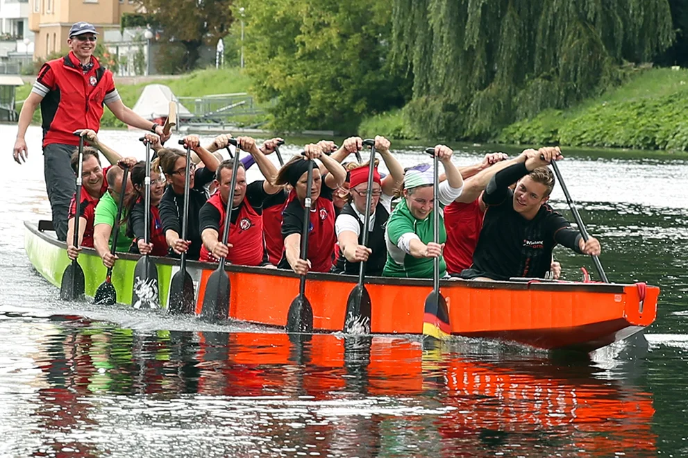 Dragon boat team.jpg