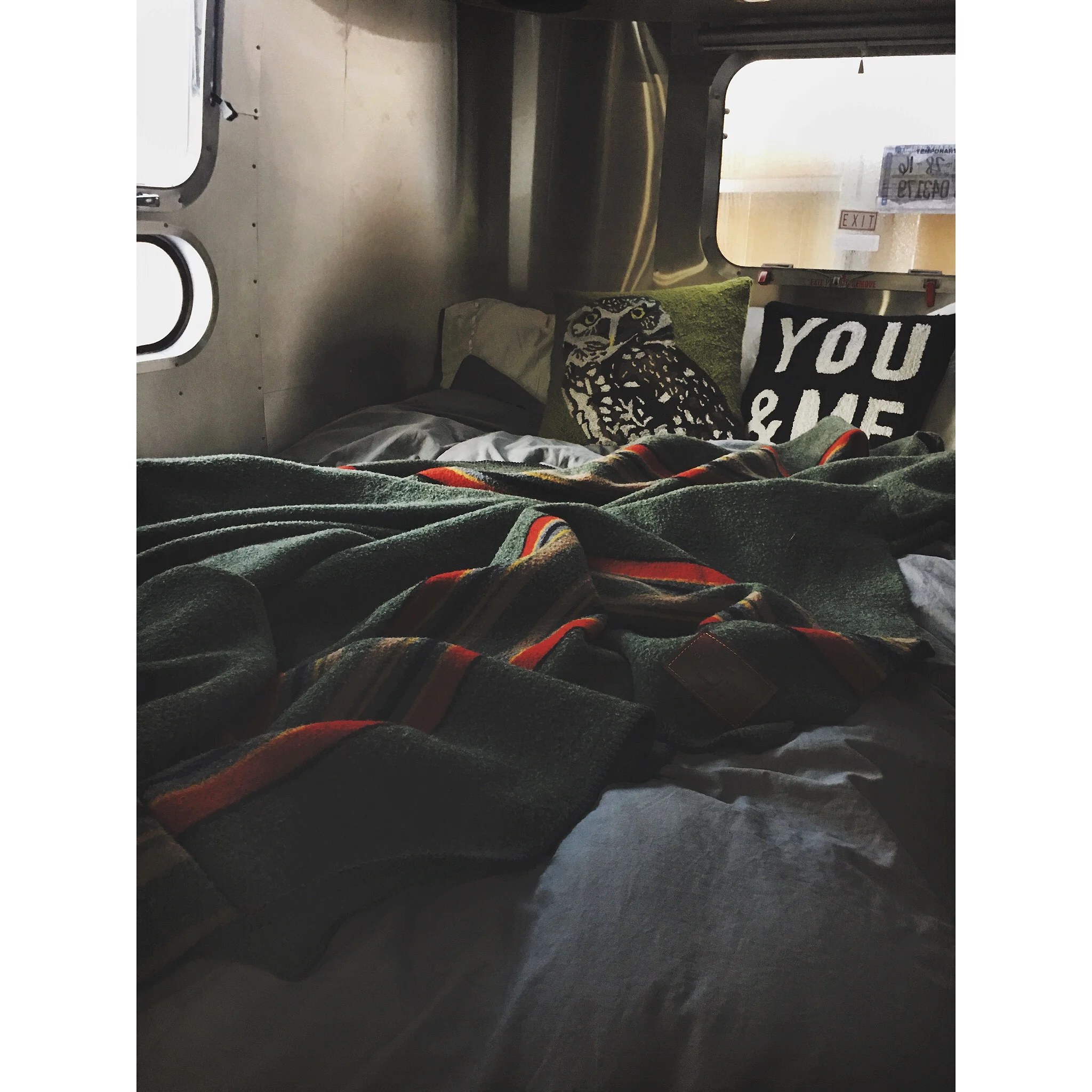 See how cozy? Makes you want to snuggle up with that $200 Pendleton blanket. Mmmm...