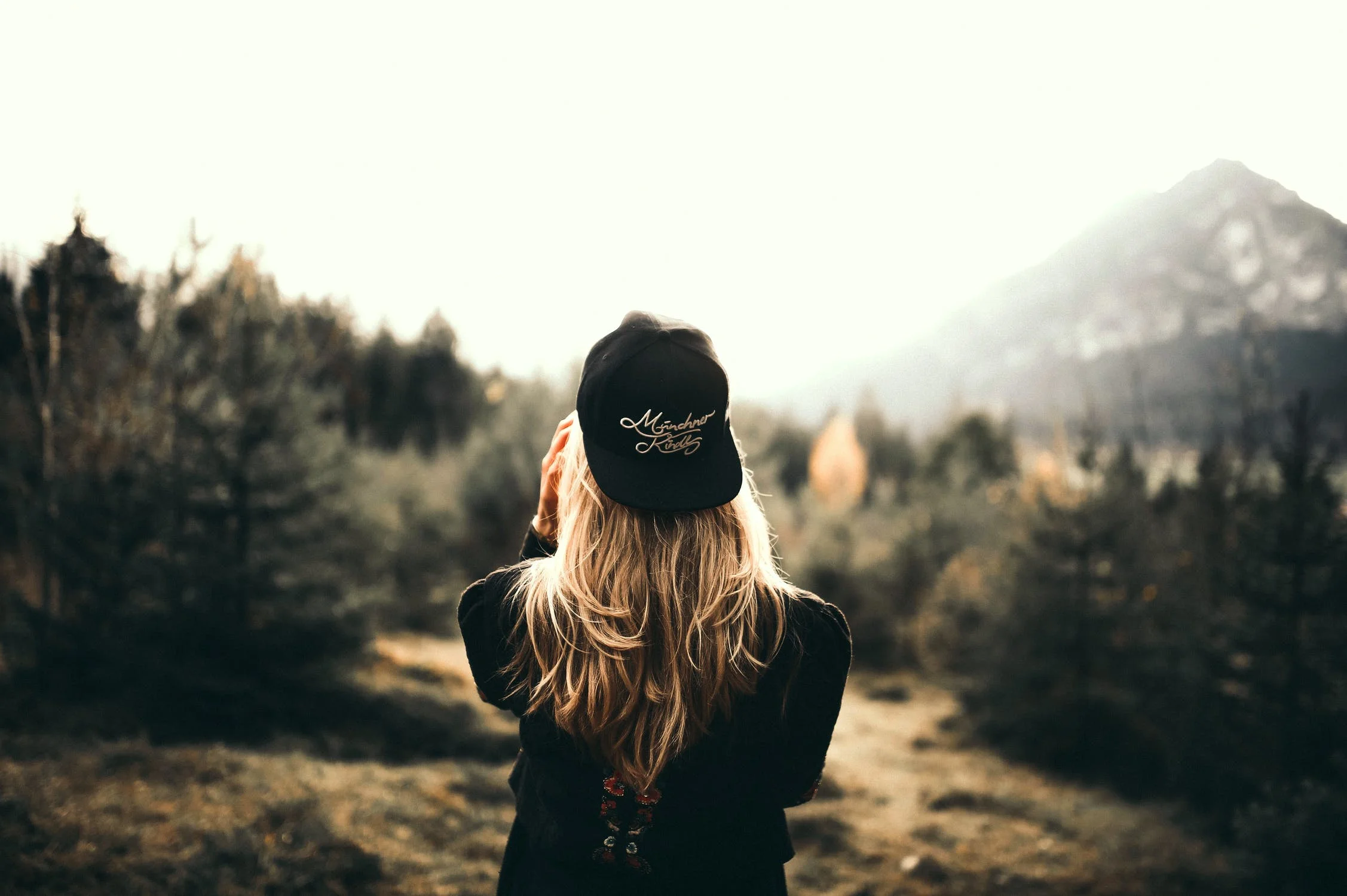 10 Tips on How To Travel the World on a Budget