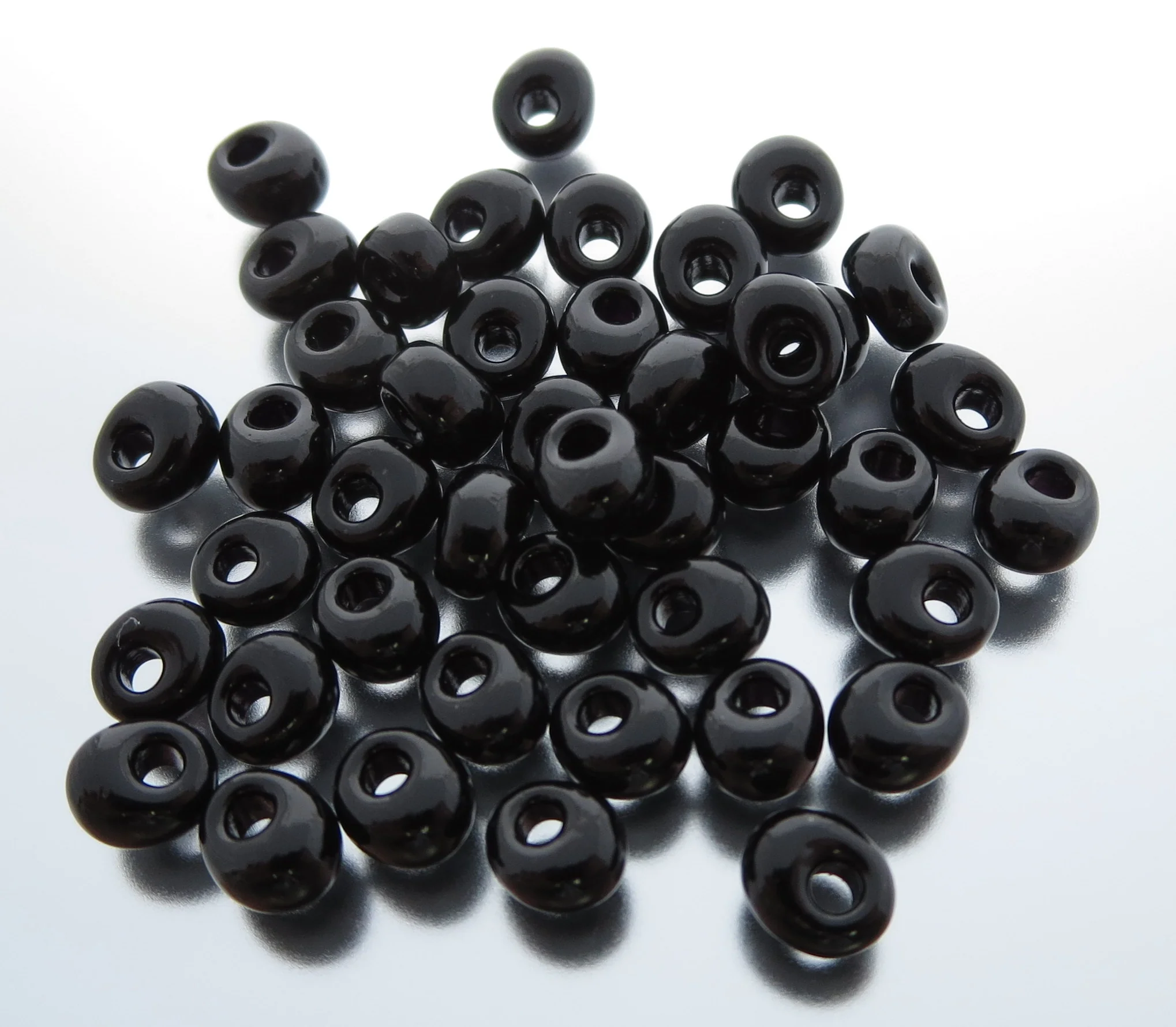 Magatama Drop - Black