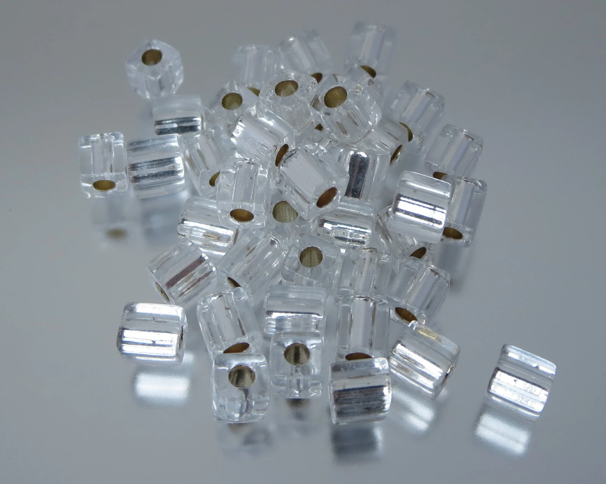 4mm Cube - S/L Crystal (#1)