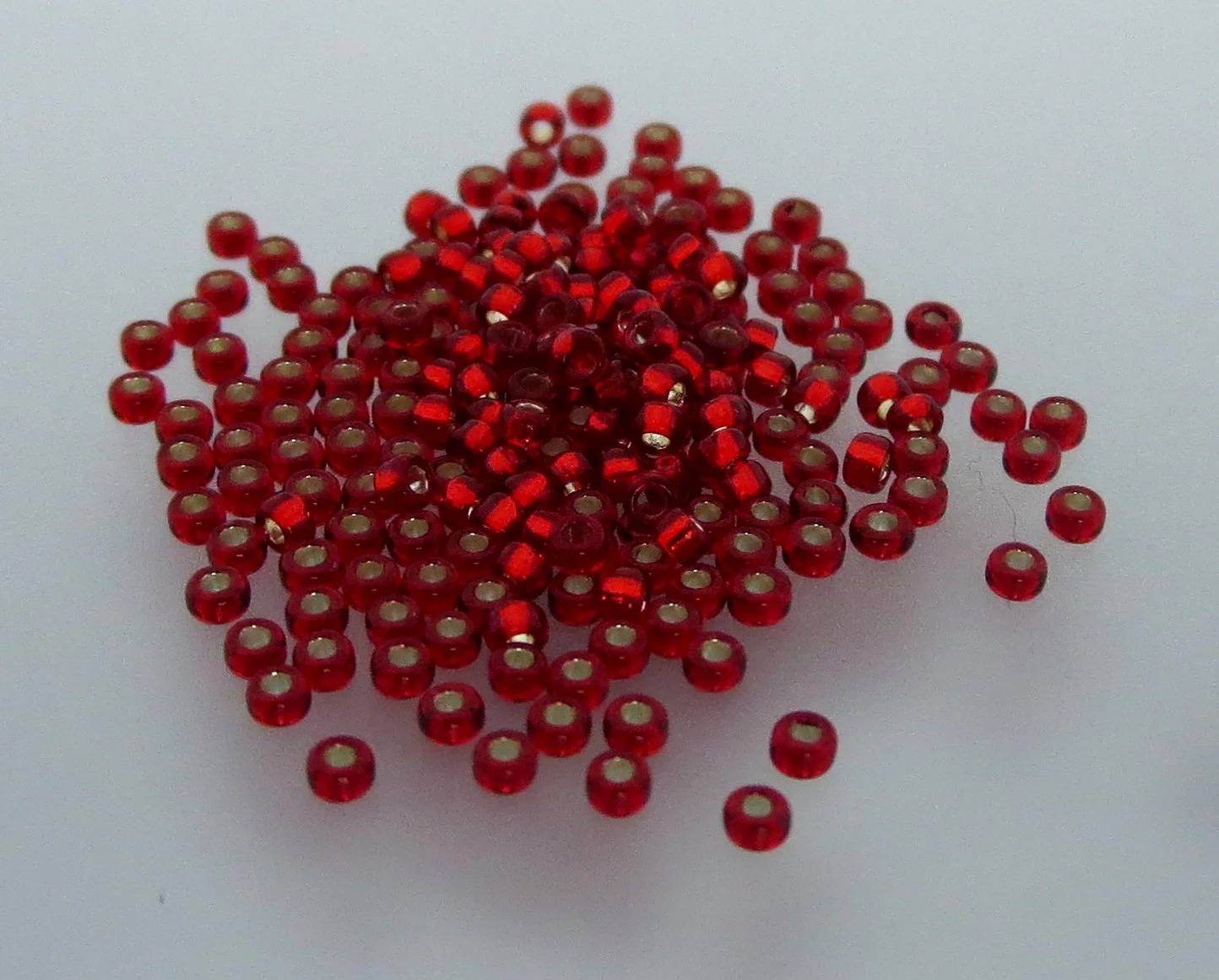 15º Japanese Seed Bead - S/L Brick Red (#1420)