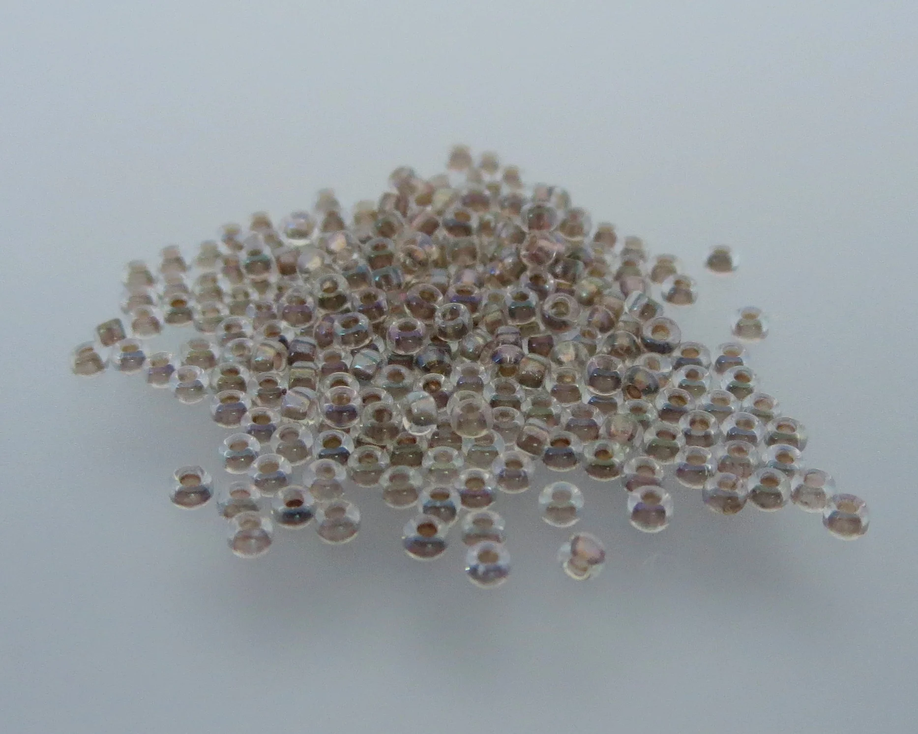 15º Japanese Seed Bead - Taupe Lined Crystal AB (#2195)