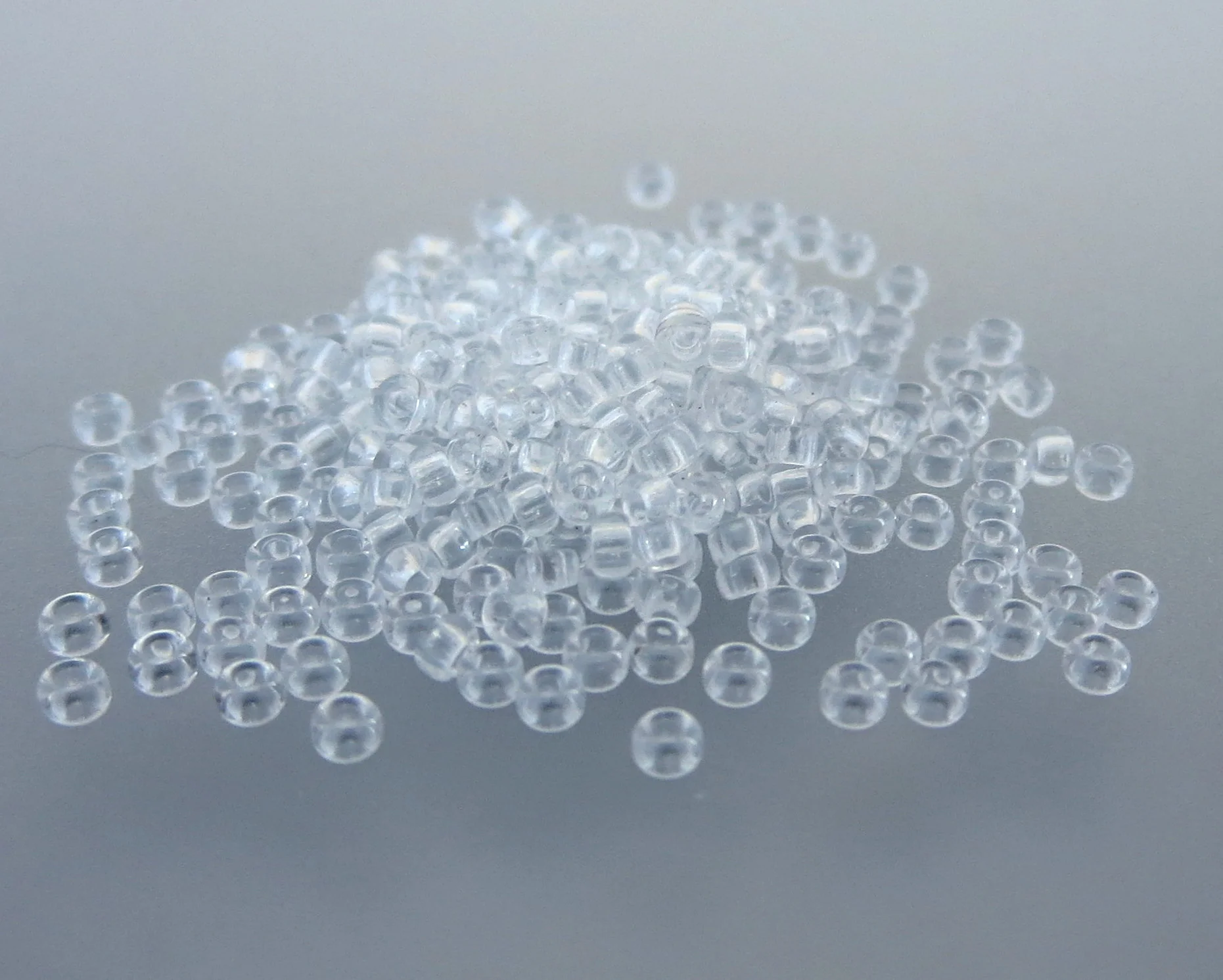 15º Japanese Seed Bead - (#131) Crystal