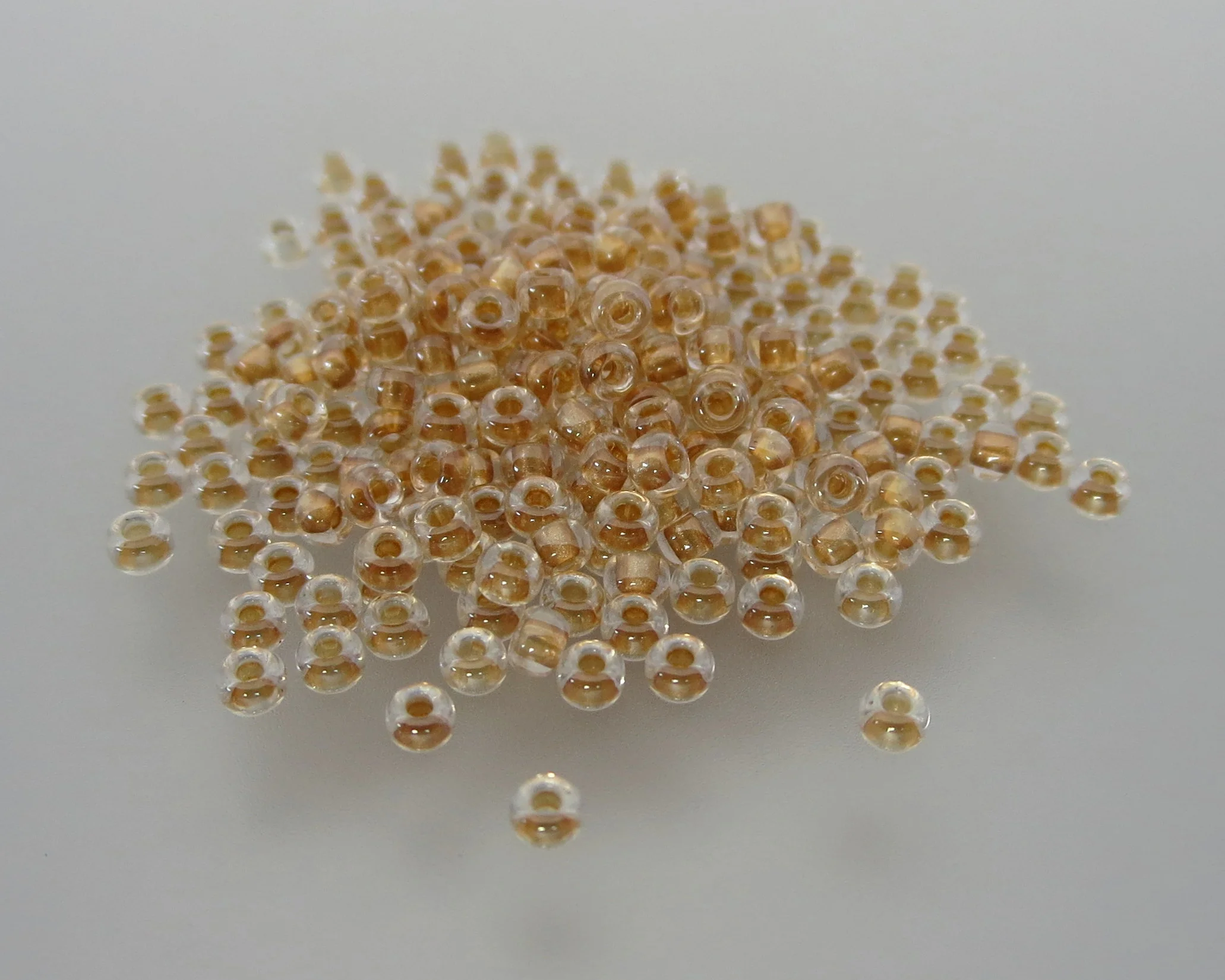 11º Japanese Seed Bead - Sparkle Metallic Gold Lined Crystal (#234)