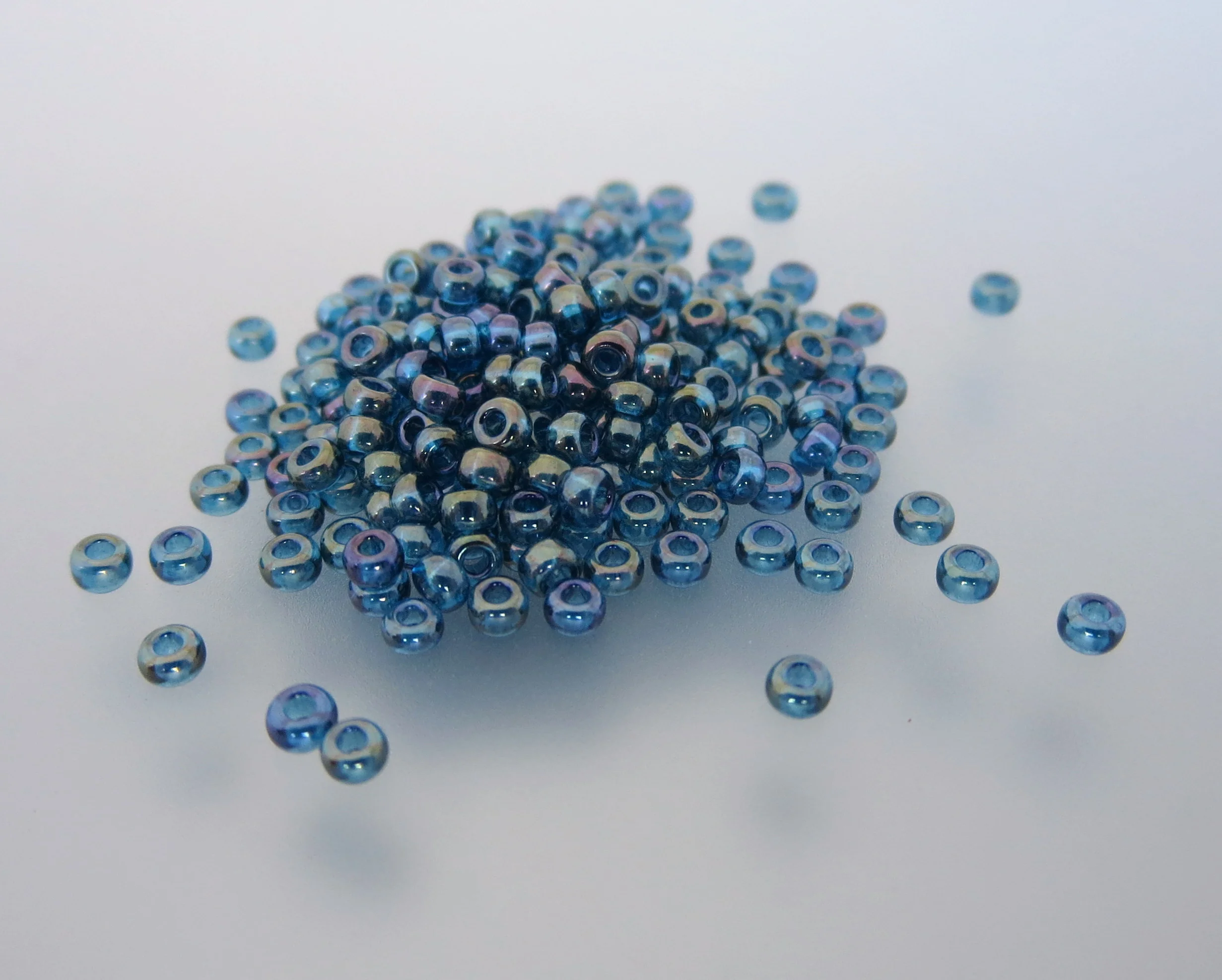 11º Japanese Seed Bead - Montana Blue Gold Luster (#305)