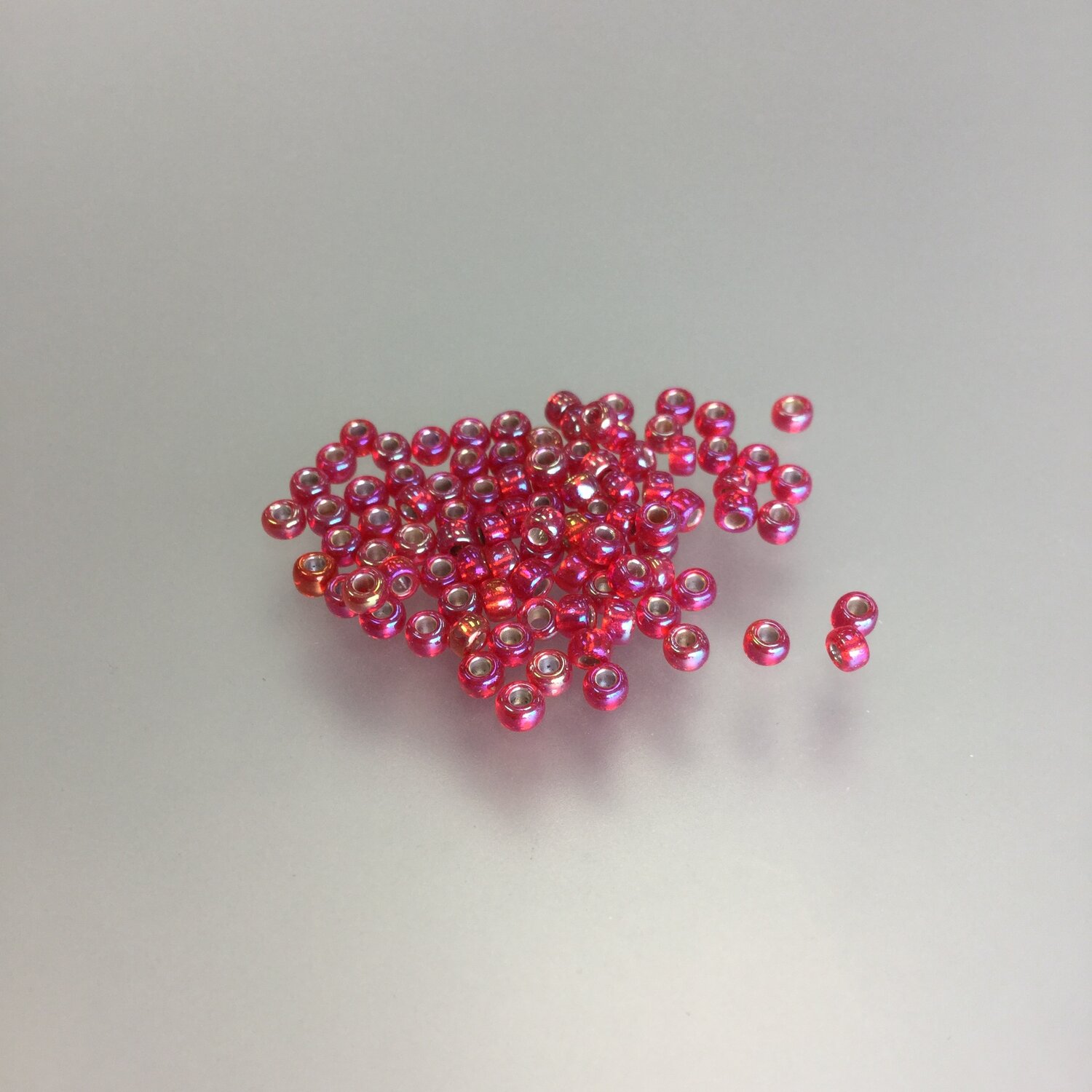 8º Japanese Seed Bead - (#10) Silver Lined Flame Red — The Buffalo Bead  Gallery